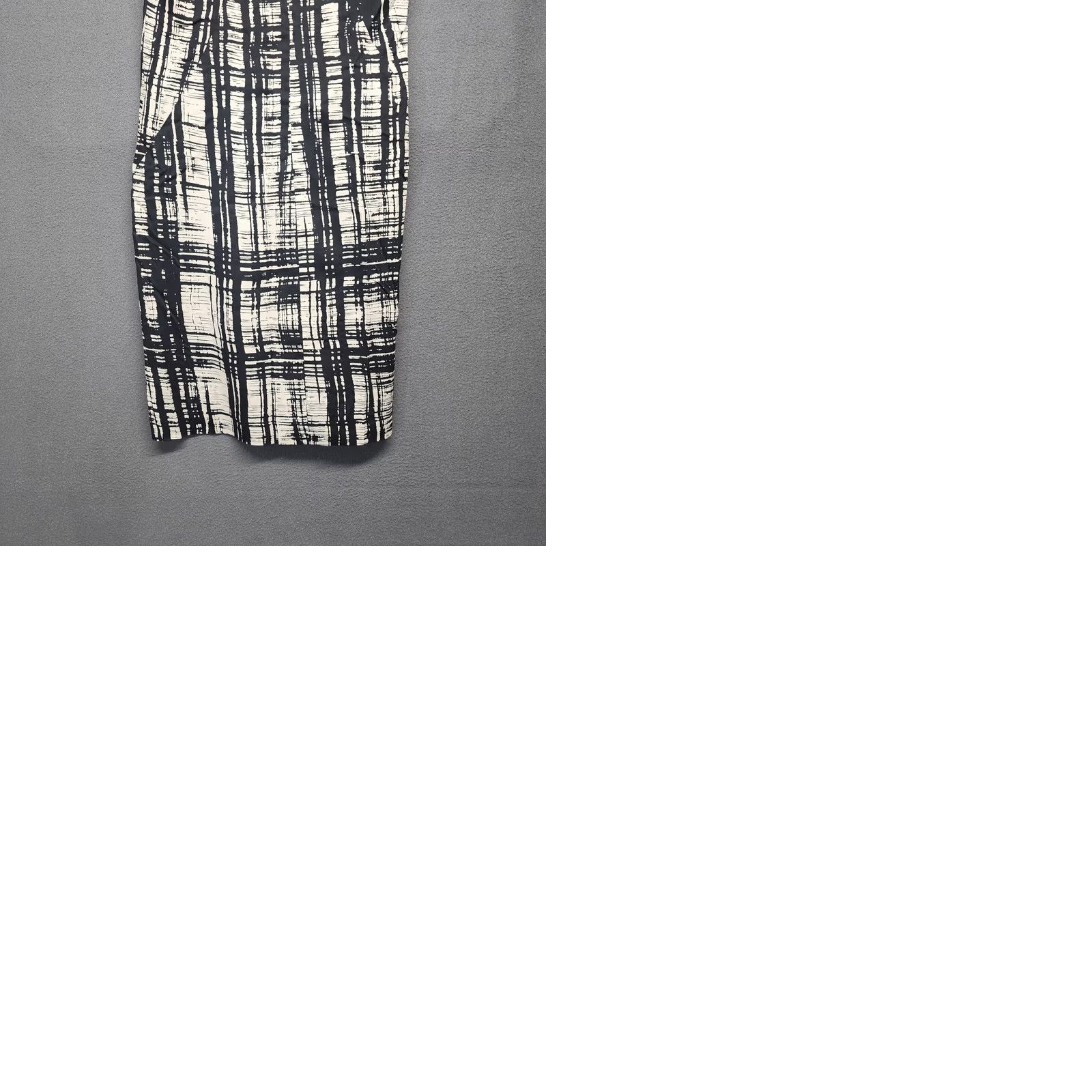 Ann Taylor VINTAGE? Ann Taylor Dress Womens Size 0 Black White Sheath Side Zip Pockets Office Career Dress Length Knee Length Sleeveless Women's? Size XS / US 0-2 / IT 36-38 - 9 Thumbnail