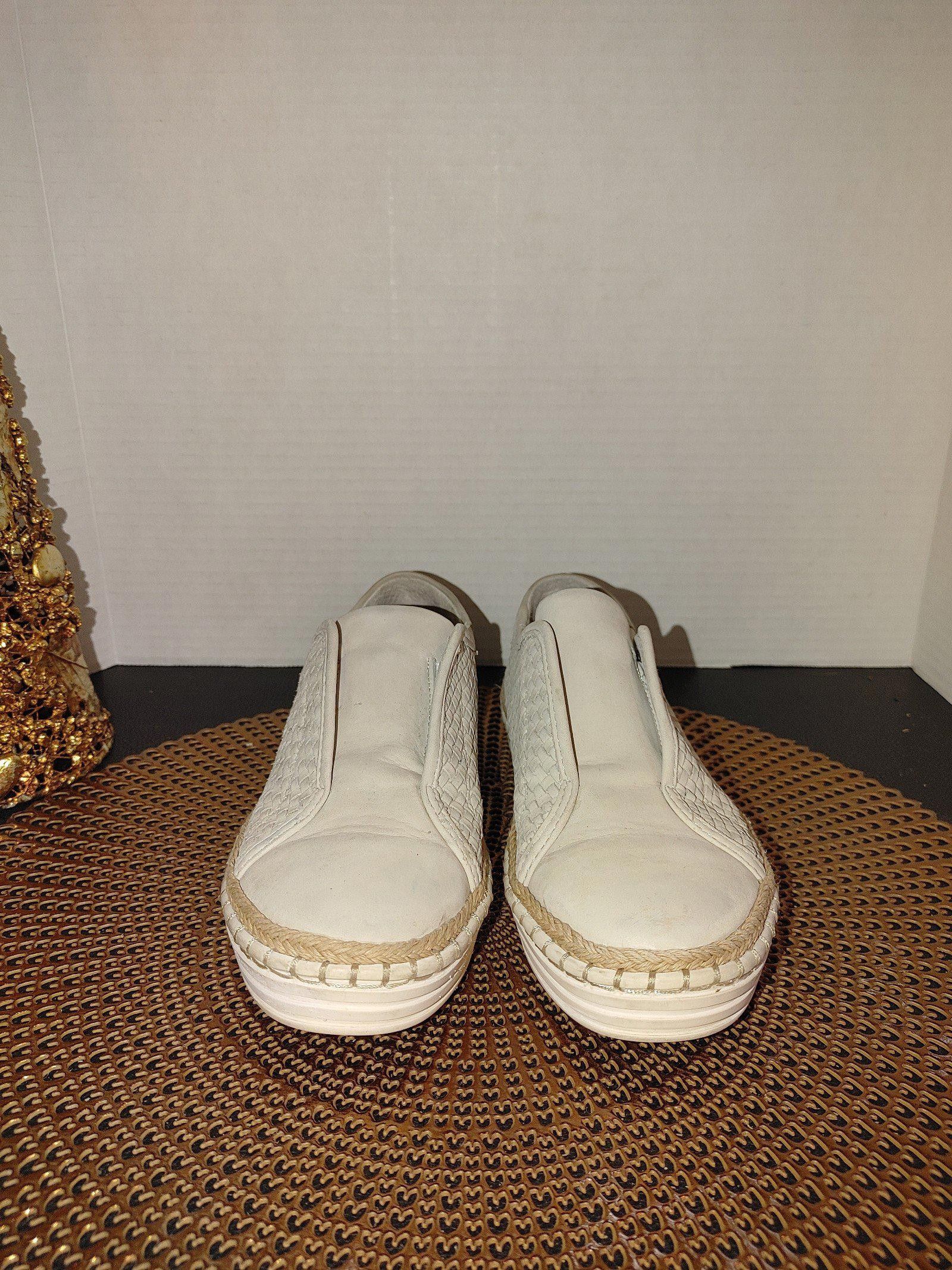 Designer J/Slides Kayla Espadrille Size 7 Size US 7 / IT 37 - 1 Thumbnail