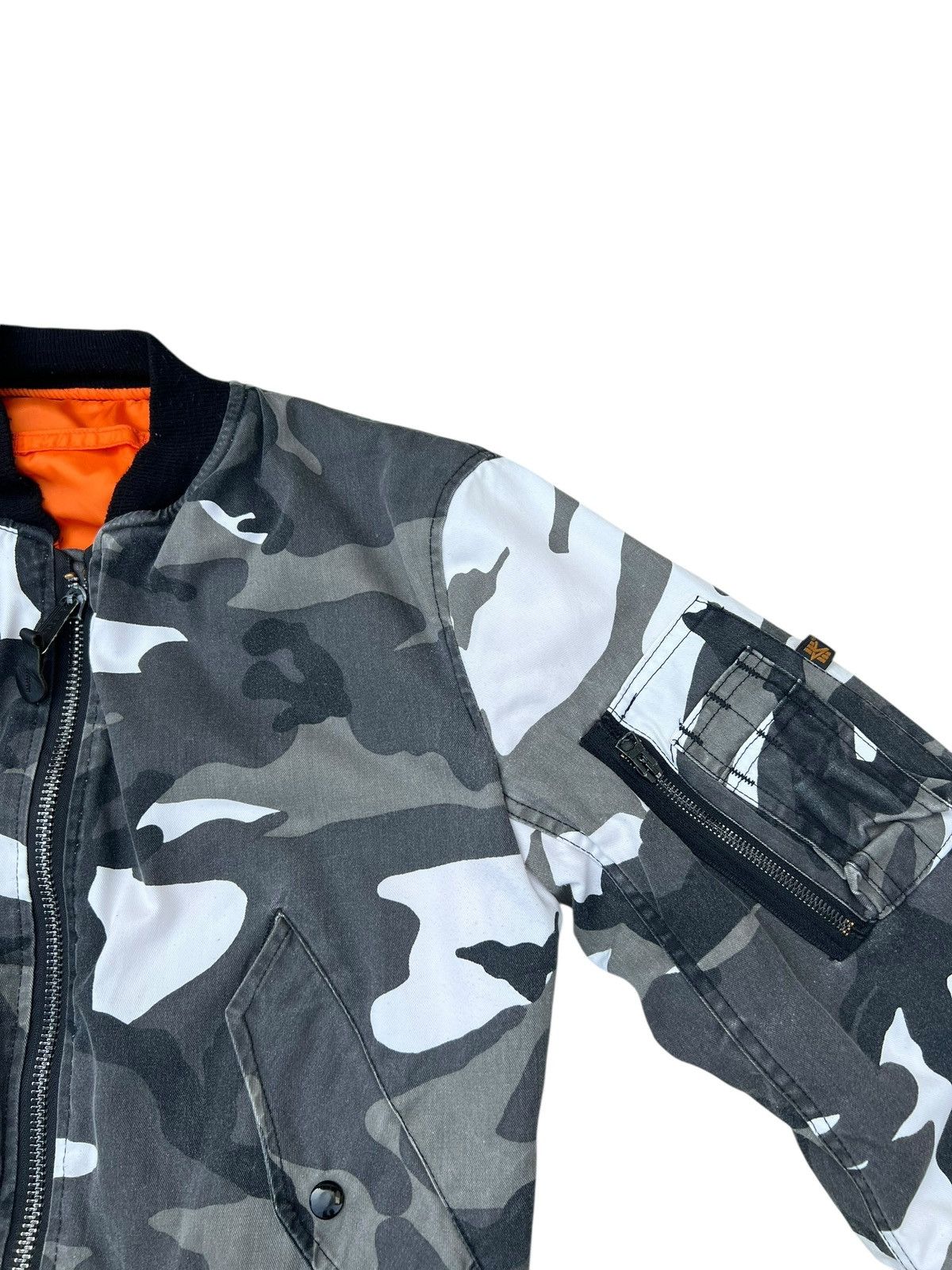 Alpha Industries Vintage 90s Alpha Industries USAF MA-1 Bomber Flight Jacket Size US XS / EU 42 / 0 - 9 Thumbnail