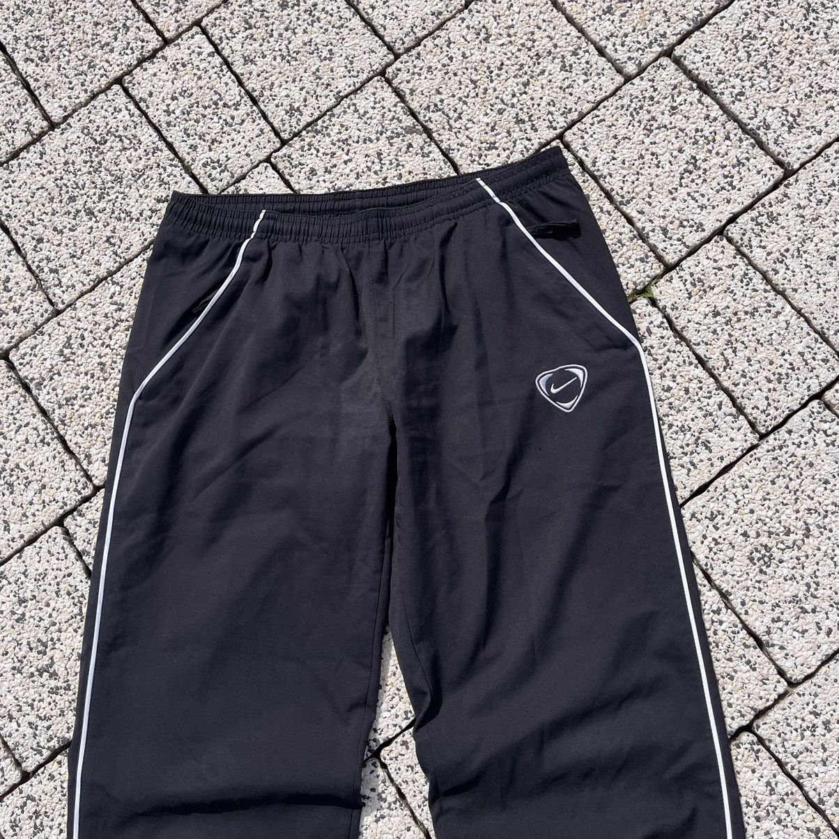 Nike × Vintage Nike Vintage Track Pants Nylon Y2K Drill Streetwear Swoosh Size US 30 / EU 46 - 3 Thumbnail