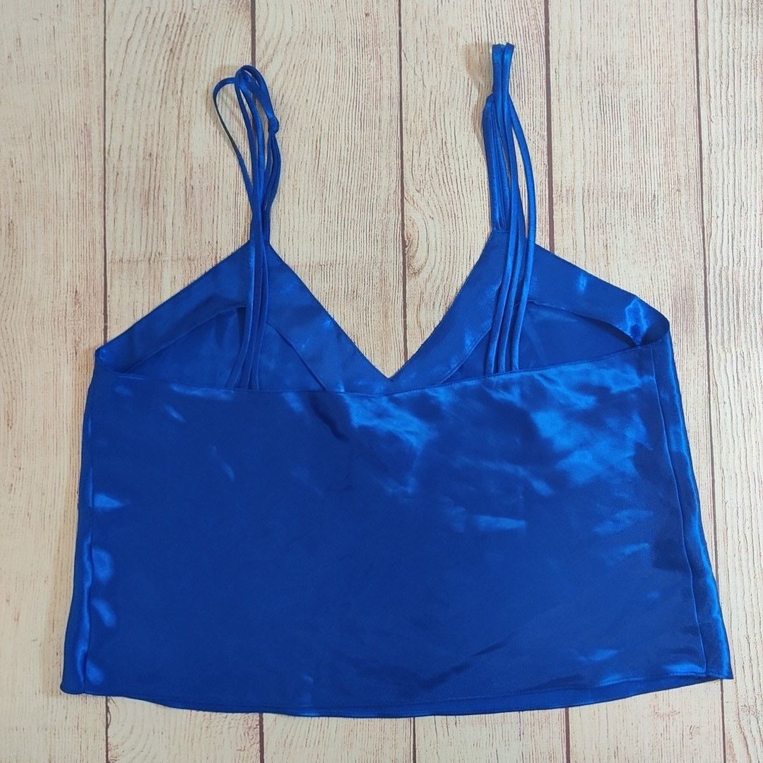 Victoria's Secret Vintage Victoria's Secret gold label satin camisole sz M Size ONE SIZE - 6 Thumbnail