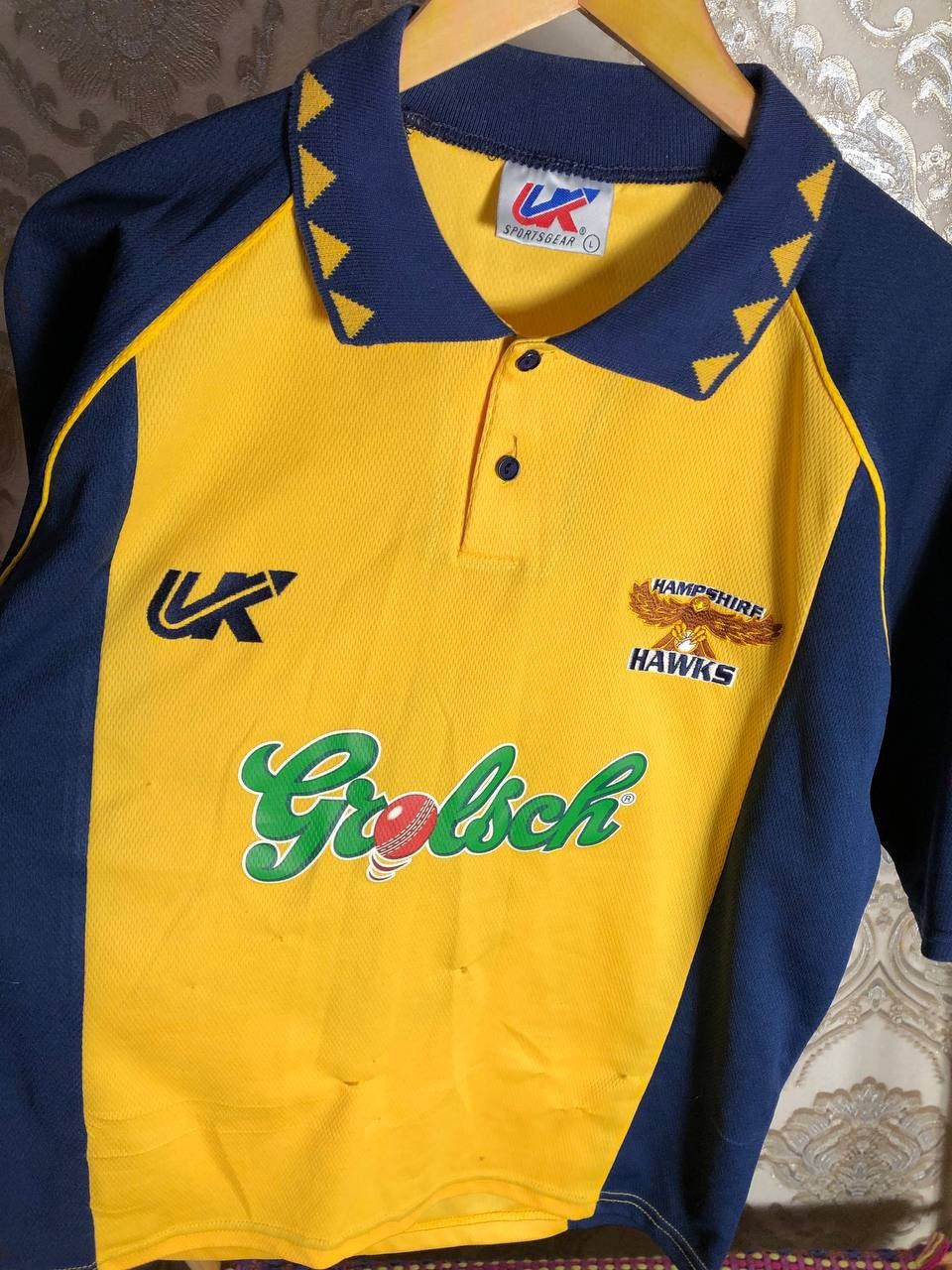 Vintage VERY RARE HAMPSHIRE HAWKS RETRO RUGBY JERSEY BLOKE Y2K 90s Size US L / EU 52-54 / 3 - 4 Thumbnail
