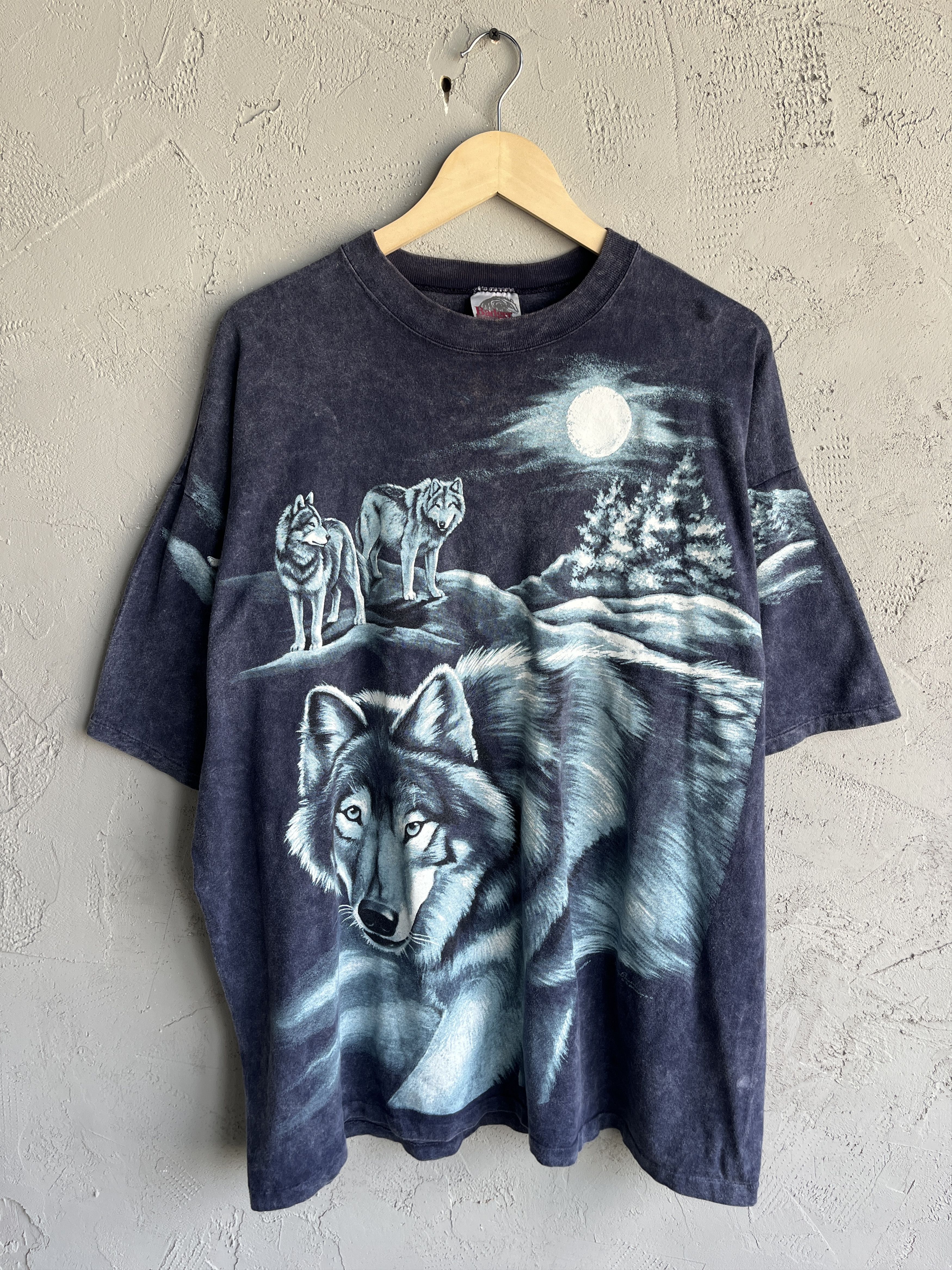 Vintage Vintage 1994 Wolf Harlequin Liquid All Over Print T-shirt Size US XXL / EU 58 / 5 - 1 Thumbnail