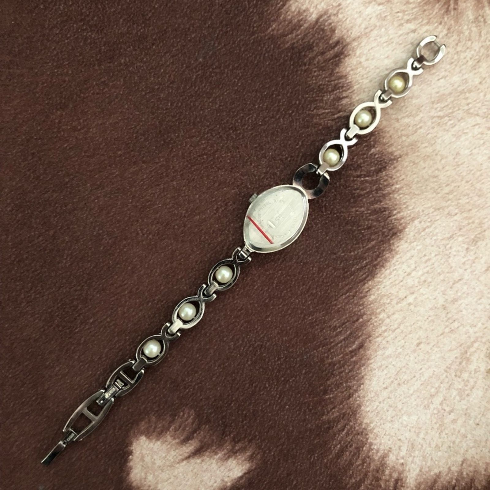 Jewelry Ladies elegant rhinestone silver swivel pearl bracelet watch Size ONE SIZE - 3 Thumbnail