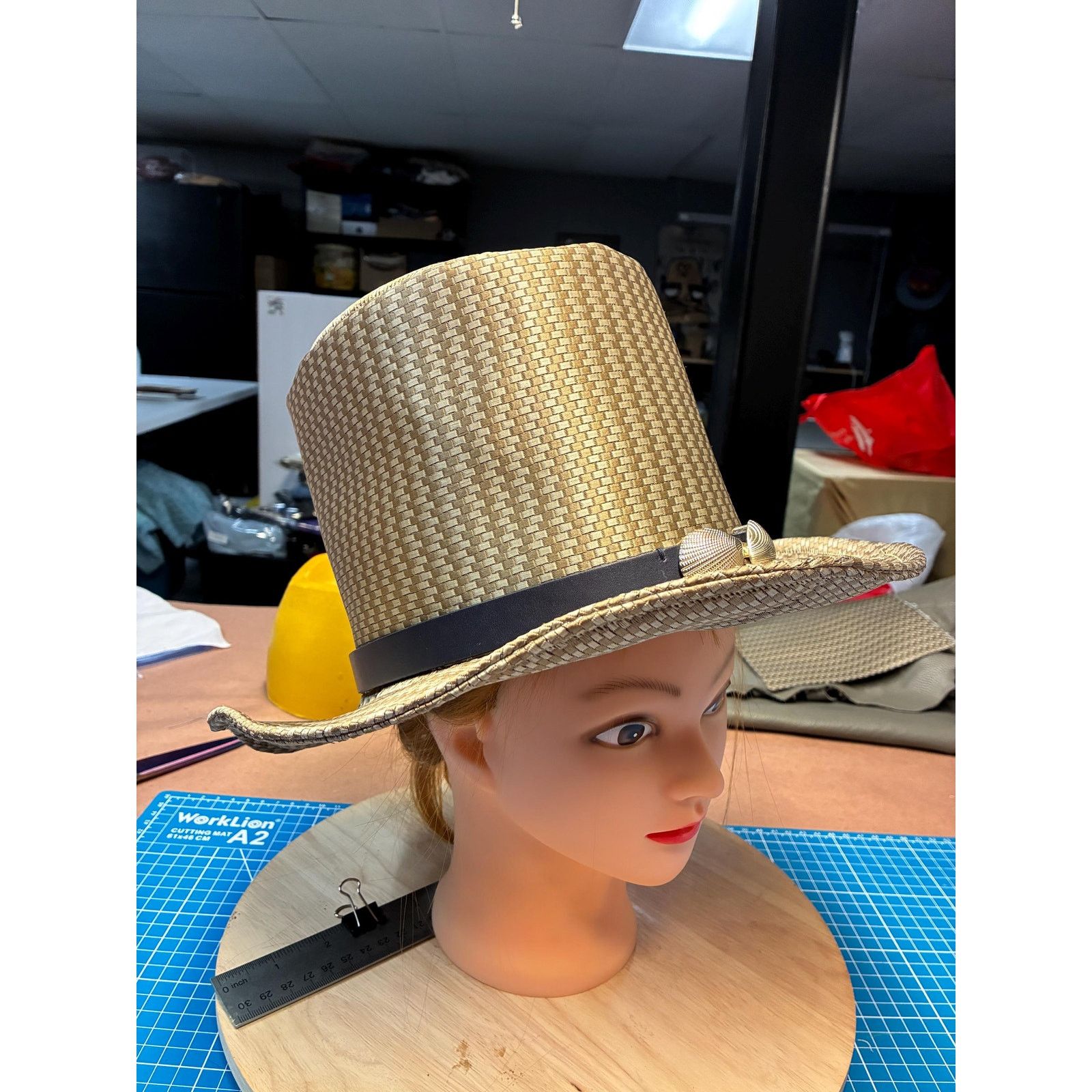 Other Rock & Roll Top Hat, Handcrafted, Gold Woven Western Size ONE SIZE - 9 Thumbnail