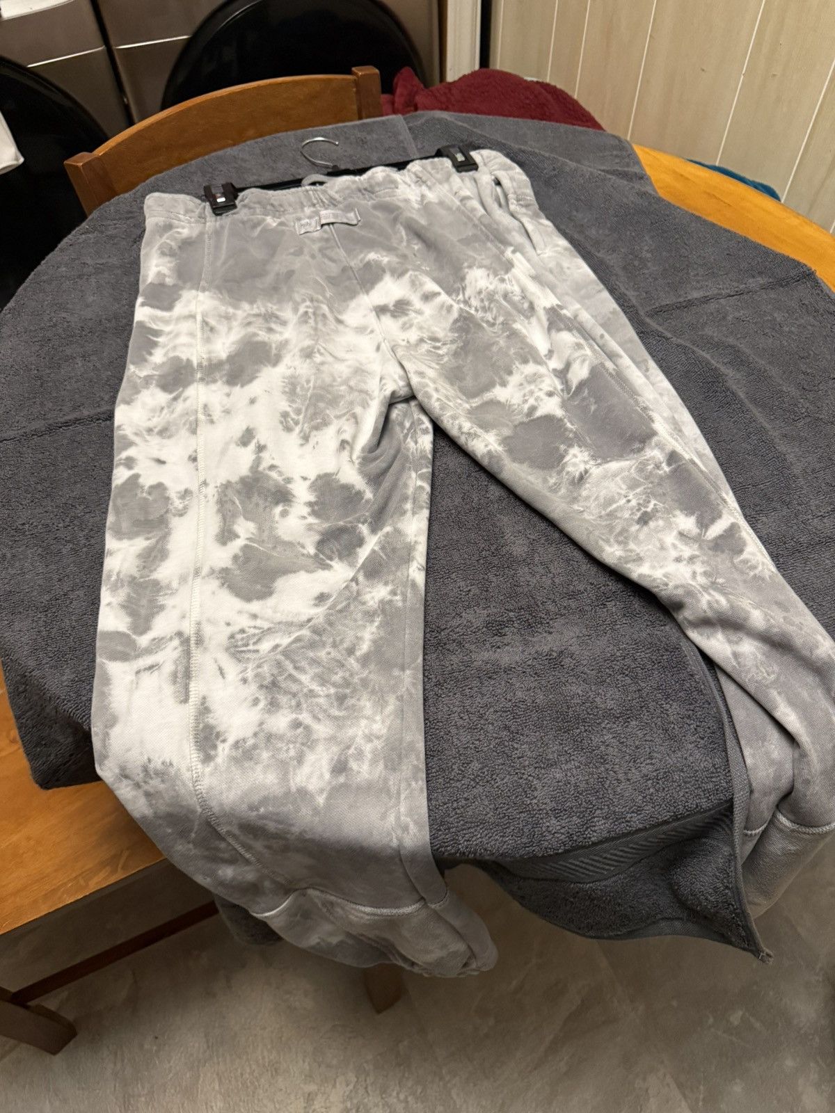 Nike Grey tyedye Nike fleece pants Size US 34 / EU 50 - 4 Thumbnail