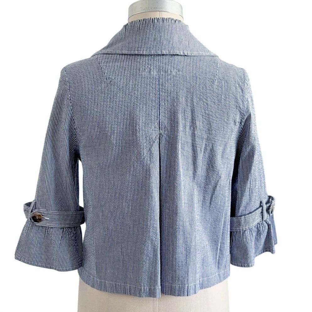 AMI AMI Seersucker Double Breasted Cropped Jacket L Size L / US 10 / IT 46 - 2 Thumbnail