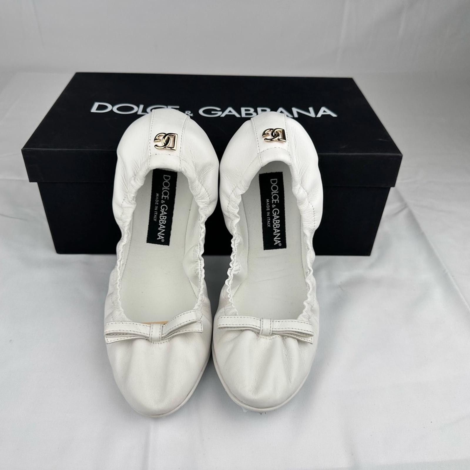 Dolce & Gabbana Dolce & Gabbana White Flats with Bow Detail - New - EU 39 Size US 9 / IT 39 - 1 Thumbnail