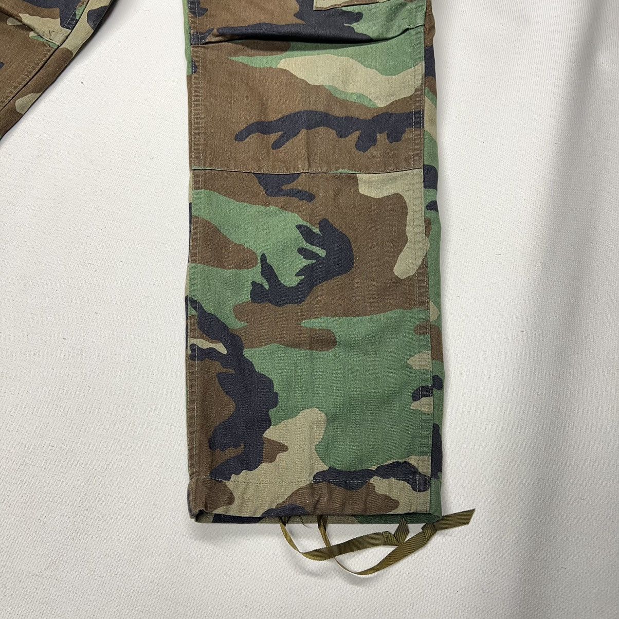 Vintage Military Pants Green Camo Cargo Woodland US Army Baggy Size US 28 / EU 44 - 2 Thumbnail