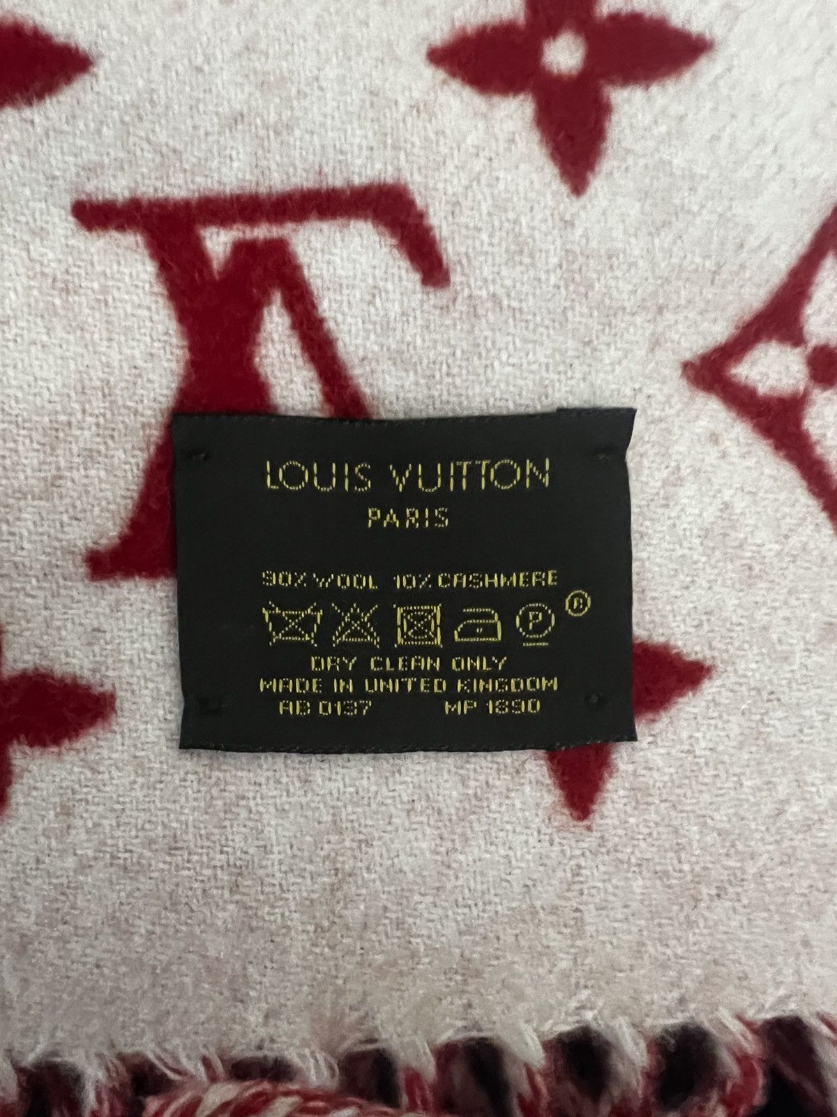 Louis Vuitton × Supreme Supreme x Louis Vuitton Monogram Scarf Size ONE SIZE - 6 Thumbnail