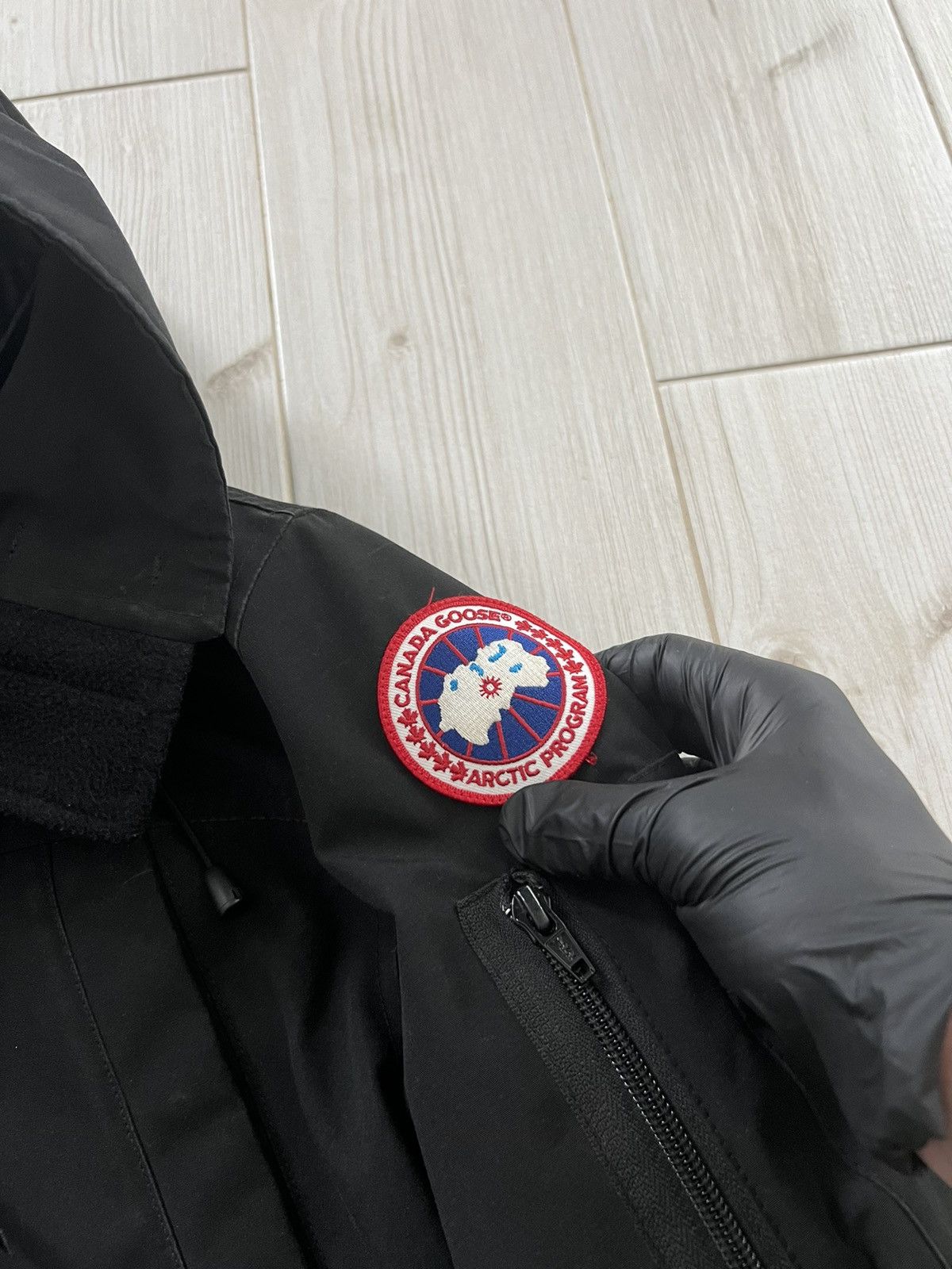 Canada Goose Canada Goose Jacket Puffer Vintage Small Black Size S / US 4 / IT 40 - 6 Thumbnail