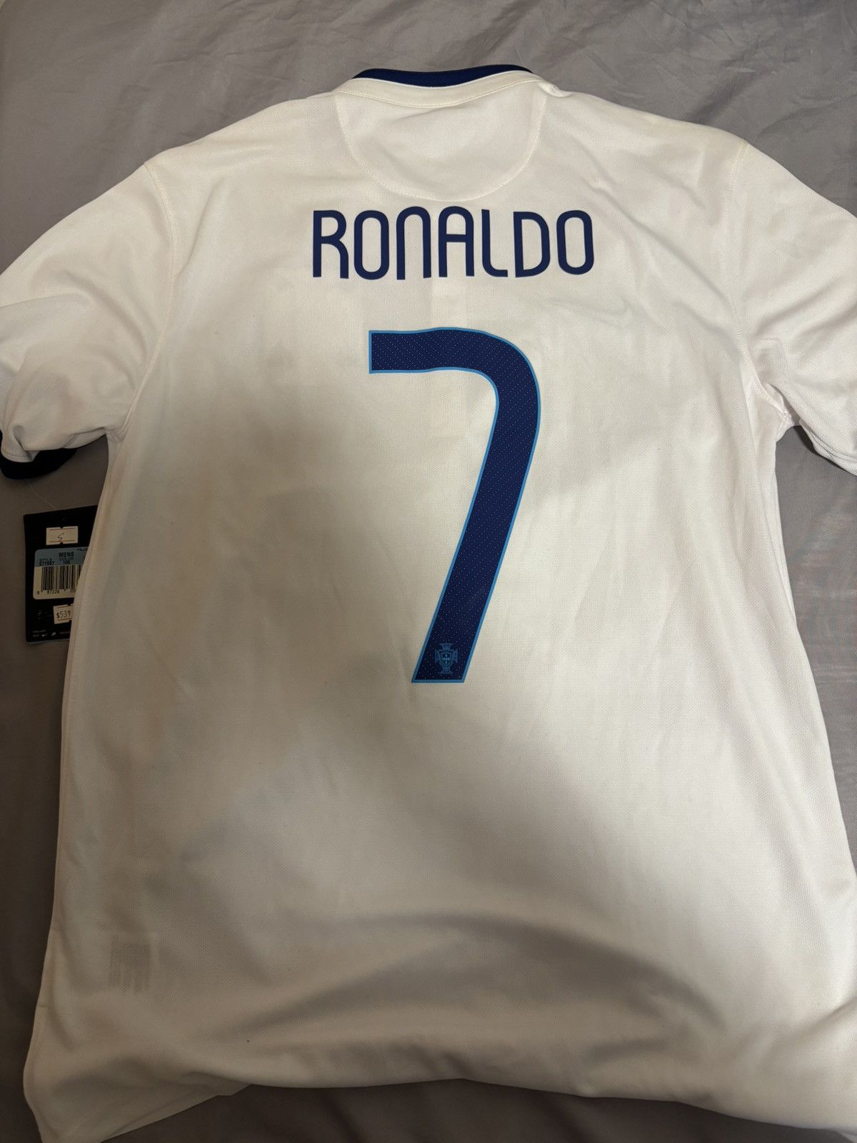Nike Portugal away shirt 2014 ronaldo Size US M / EU 48-50 / 2 - 2 Thumbnail