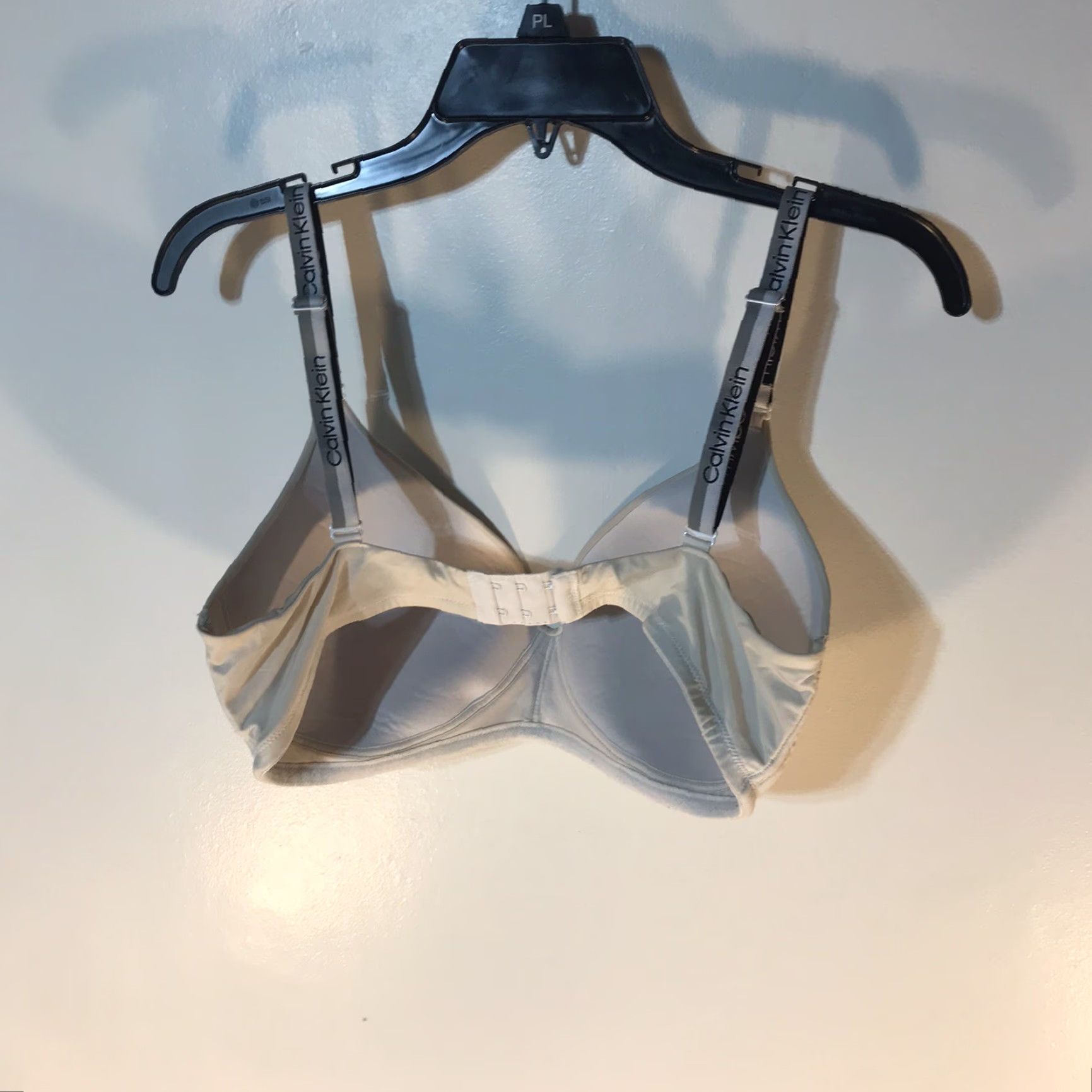 Calvin Klein Calvin Klein White Wireless Padded Bra Womens Size 34D Lightly Lined Opaque Size ONE SIZE - 2 Thumbnail