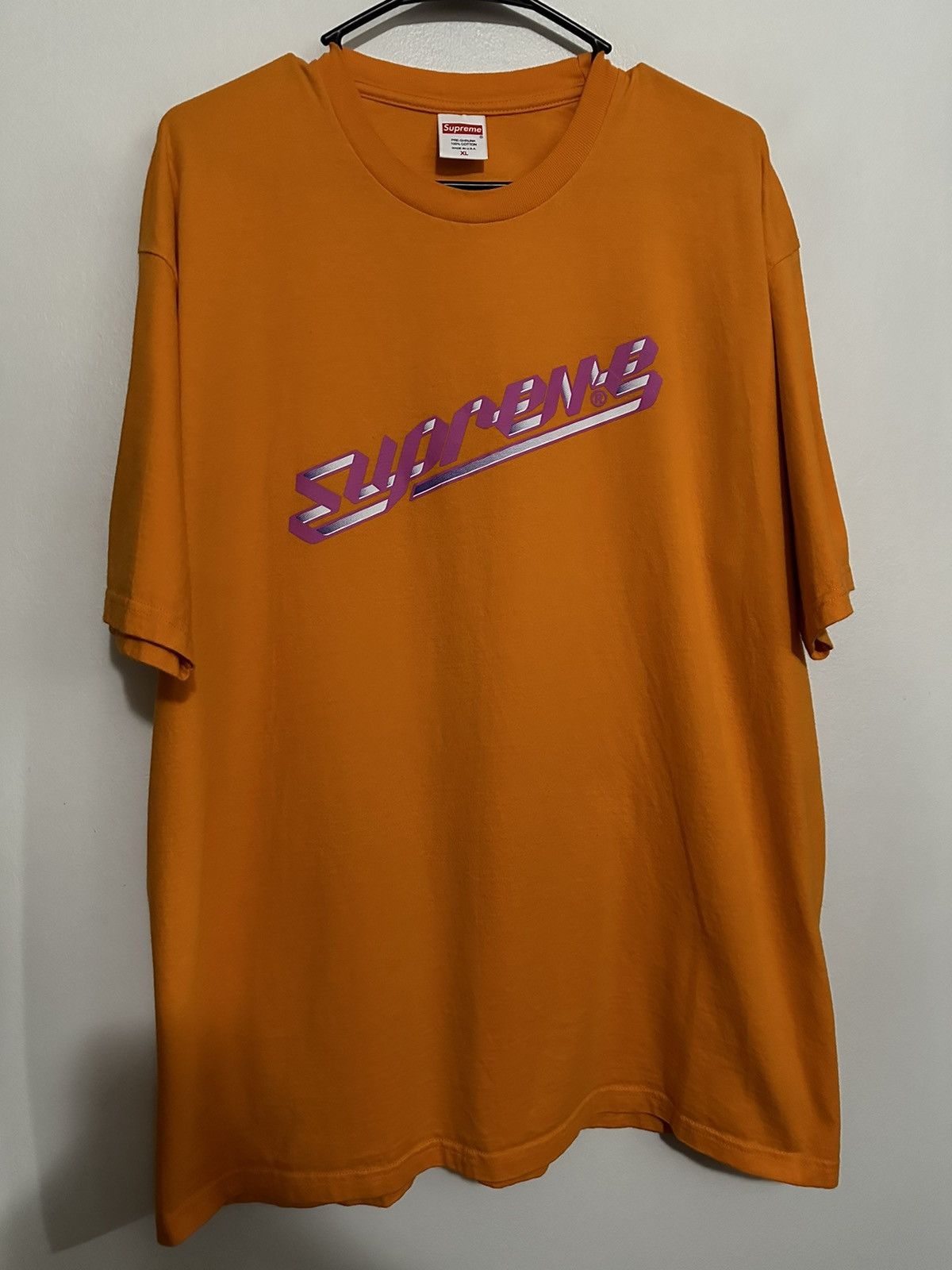 Supreme Supreme Banner Tee Size US XL / EU 56 / 4 - 1 Thumbnail