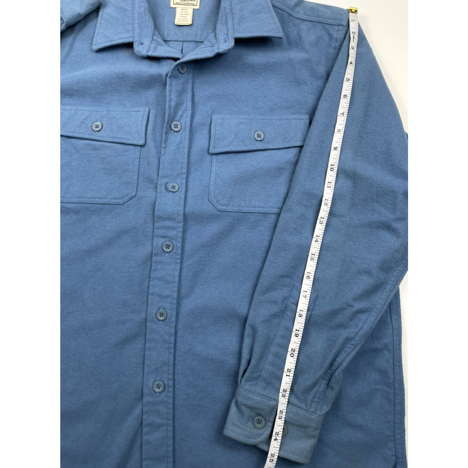 Vintage VINTAGE L.L. Bean Flannel Shirt Heavyweight Light Blue Long Sleeve Button-Up Size L USA Mens Size US L / EU 52-54 / 3 - 6 Thumbnail
