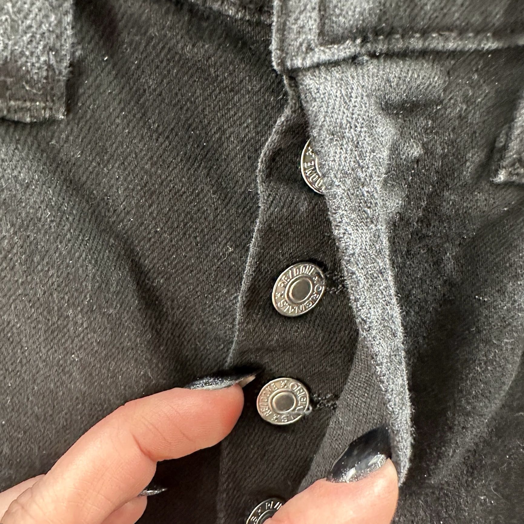RE/DONE RE/DONE Jeans Women 26 Slim 90s High Rise Ankle Crop Raw Hem Button Fly Black Denim Size 26" / US 2 / IT 38 - 6 Thumbnail