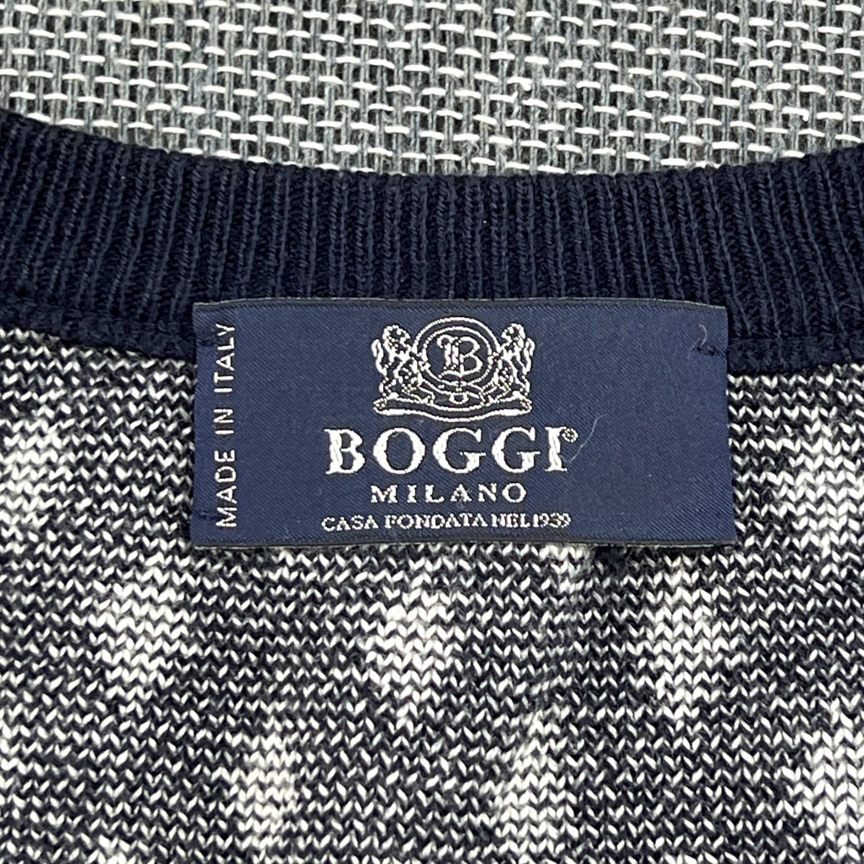 Vintage Boggi Milano Sweater XL Blue White Cotton V-Neck Pullover Men Size US XL / EU 56 / 4 - 4 Thumbnail