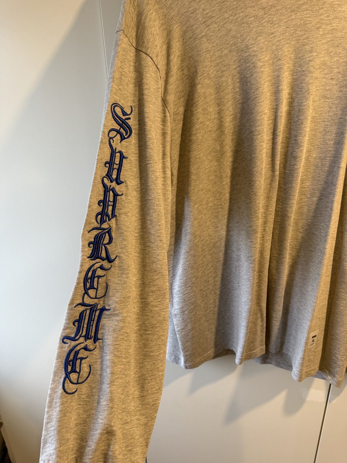 Supreme Supreme old english long sleeve Size US XL / EU 56 / 4 - 3 Thumbnail