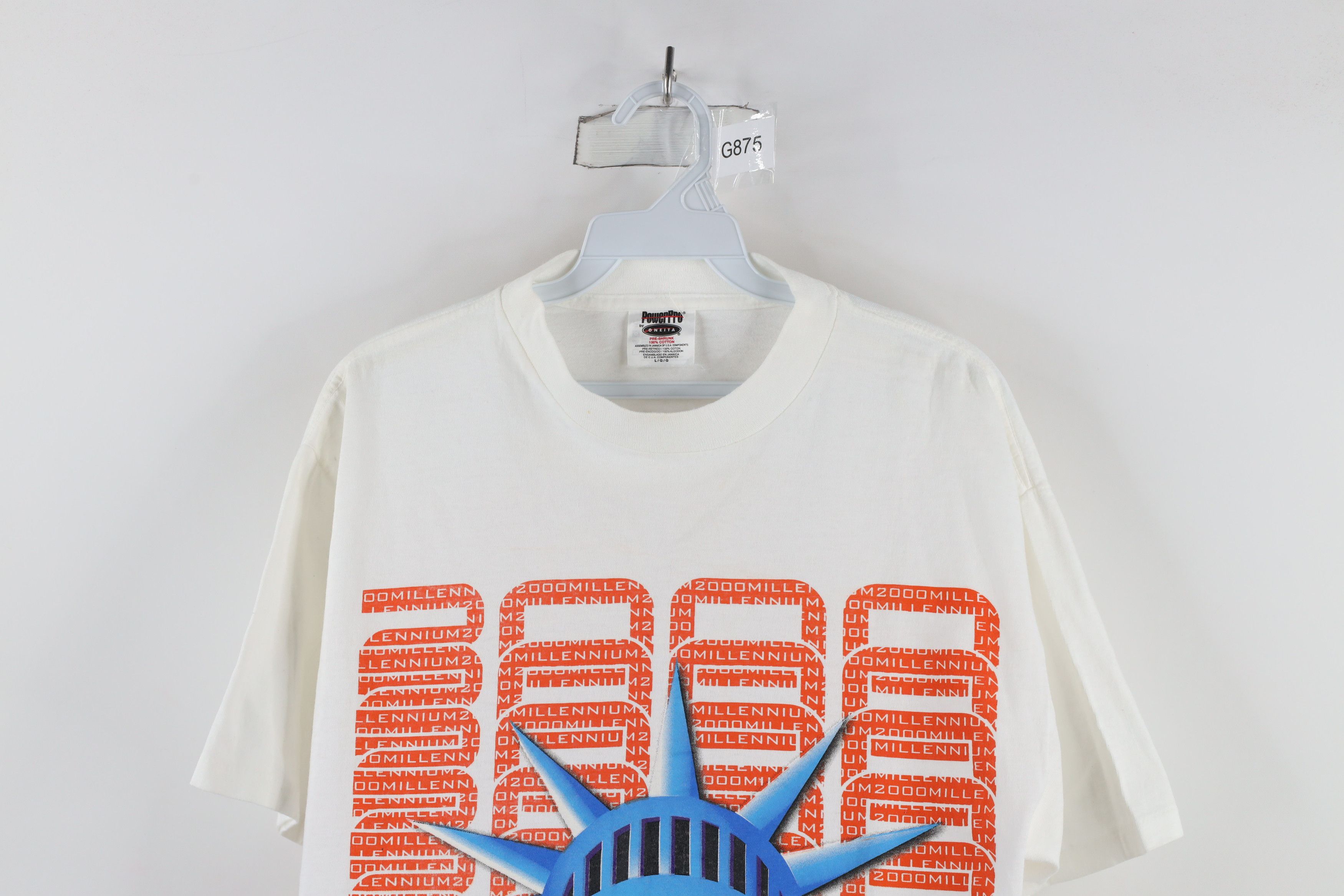 Vintage Vintage Y2K 2000 Millennium Face Statue of Liberty T-Shirt Size US L / EU 52-54 / 3 - 2 Thumbnail