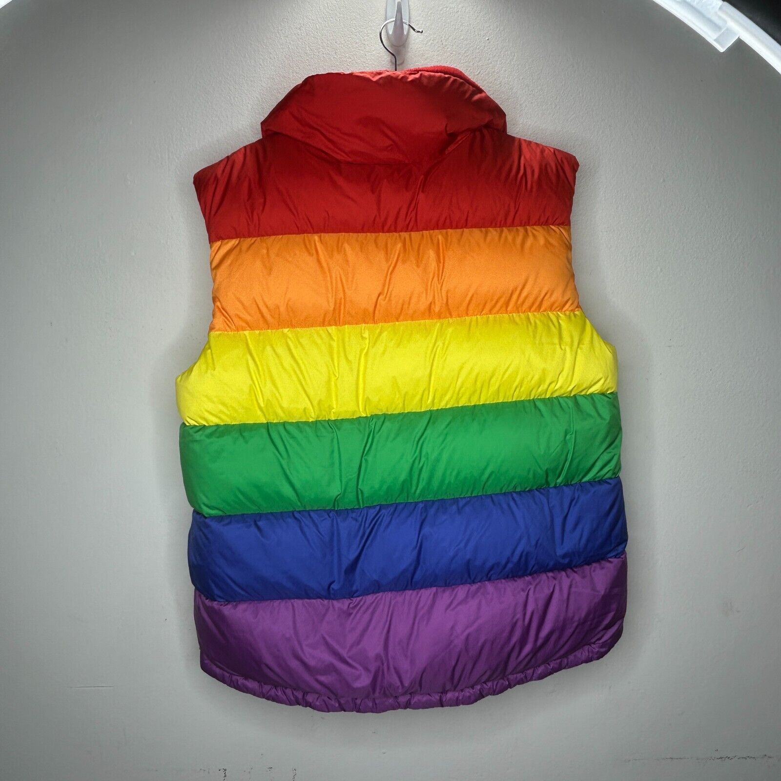 Burberry RARE Burberry Rainbow Stripe Quilted Puffer Vest Zip S Size S / US 4 / IT 40 - 2 Thumbnail