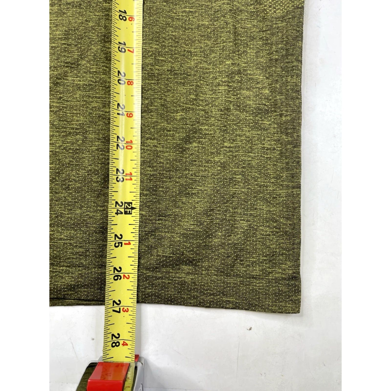 Lululemon Lululemon Metal Vent Tech T-Shirt Short Sleeve V-Neck Willow Green M Mens Athletic Activewear Shirt - Size US M / EU 48-50 / 2 - 3 Thumbnail
