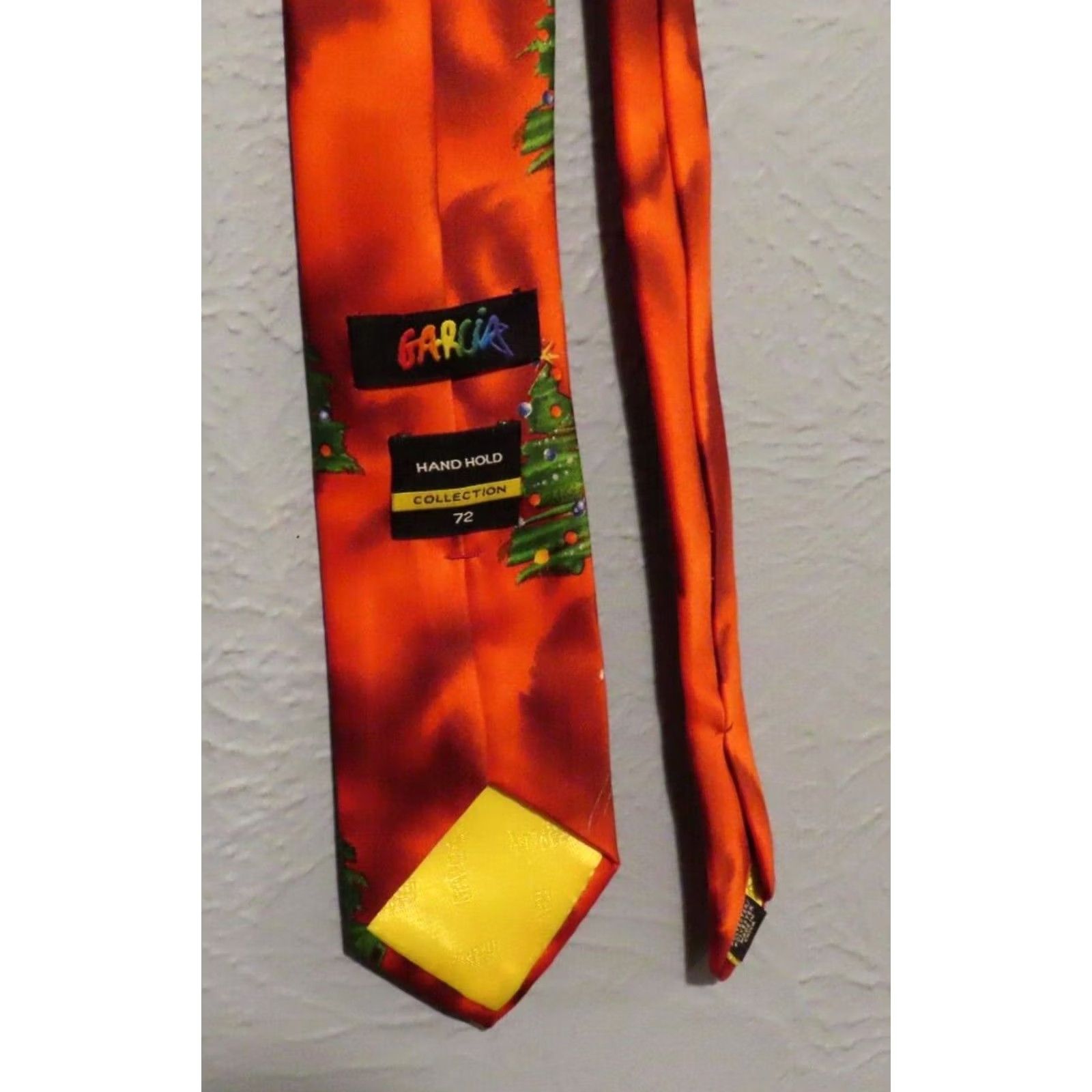 Vintage Jerry Garcia Necktie Men Tie Christmas Penguin Pattern Red Green Black White 57"-60" Classic Holiday Size ONE SIZE - 4 Thumbnail