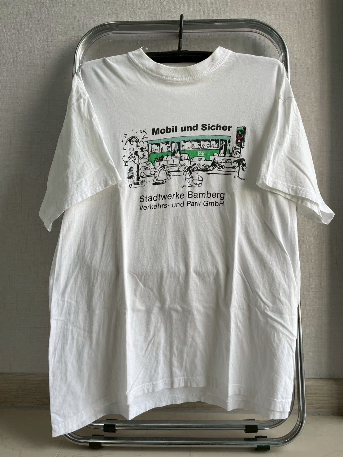 Urban Renewal “mobil and Sicher’ Vintage 90s Europe T-Shirt Size US S / EU 44-46 / 1 - 2 Thumbnail