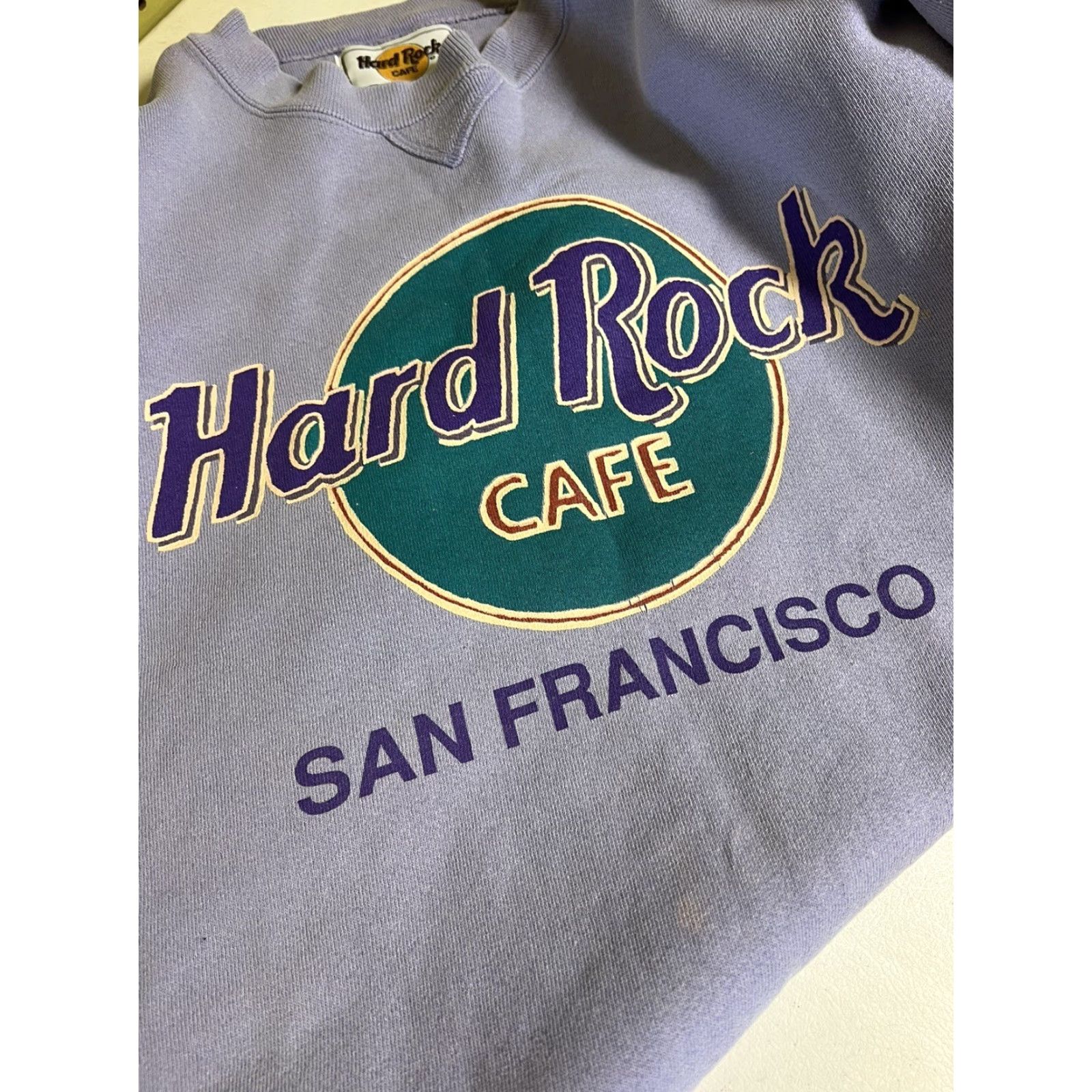 Hard Rock Cafe VINTAGE Hard Rock Cafe San Francisco Sweatshirt Crewneck L Periwinkle Logo USA 90s Size US L / EU 52-54 / 3 - 7 Thumbnail