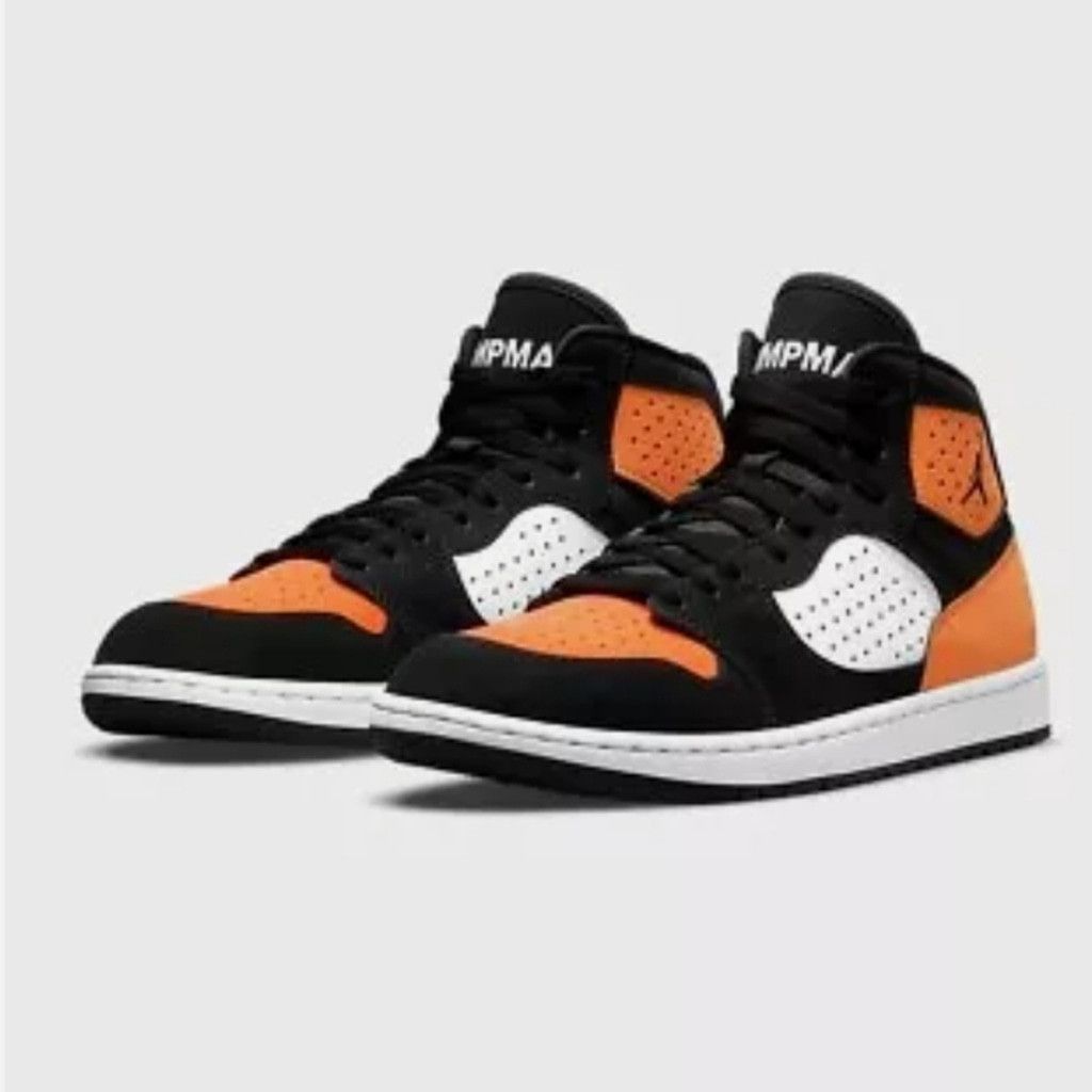 Nike Nike Air Jumpman Access shattered backboard basketball 8.5 Size US 8.5 / EU 41-42 - 1 Thumbnail