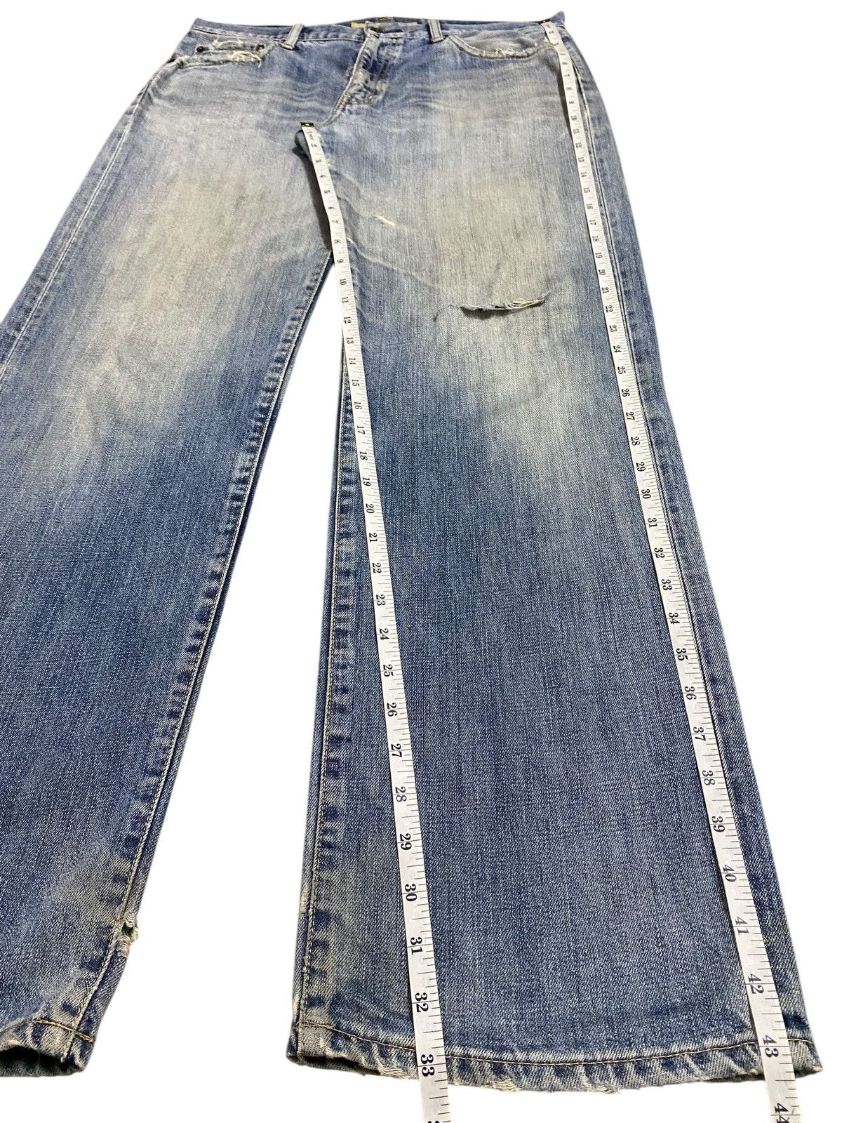 Japanese Brand Vtg Japanese Brand Uniqlo Faded Wash Distressed Loose Jeans Size US 36 / EU 52 - 14 Thumbnail