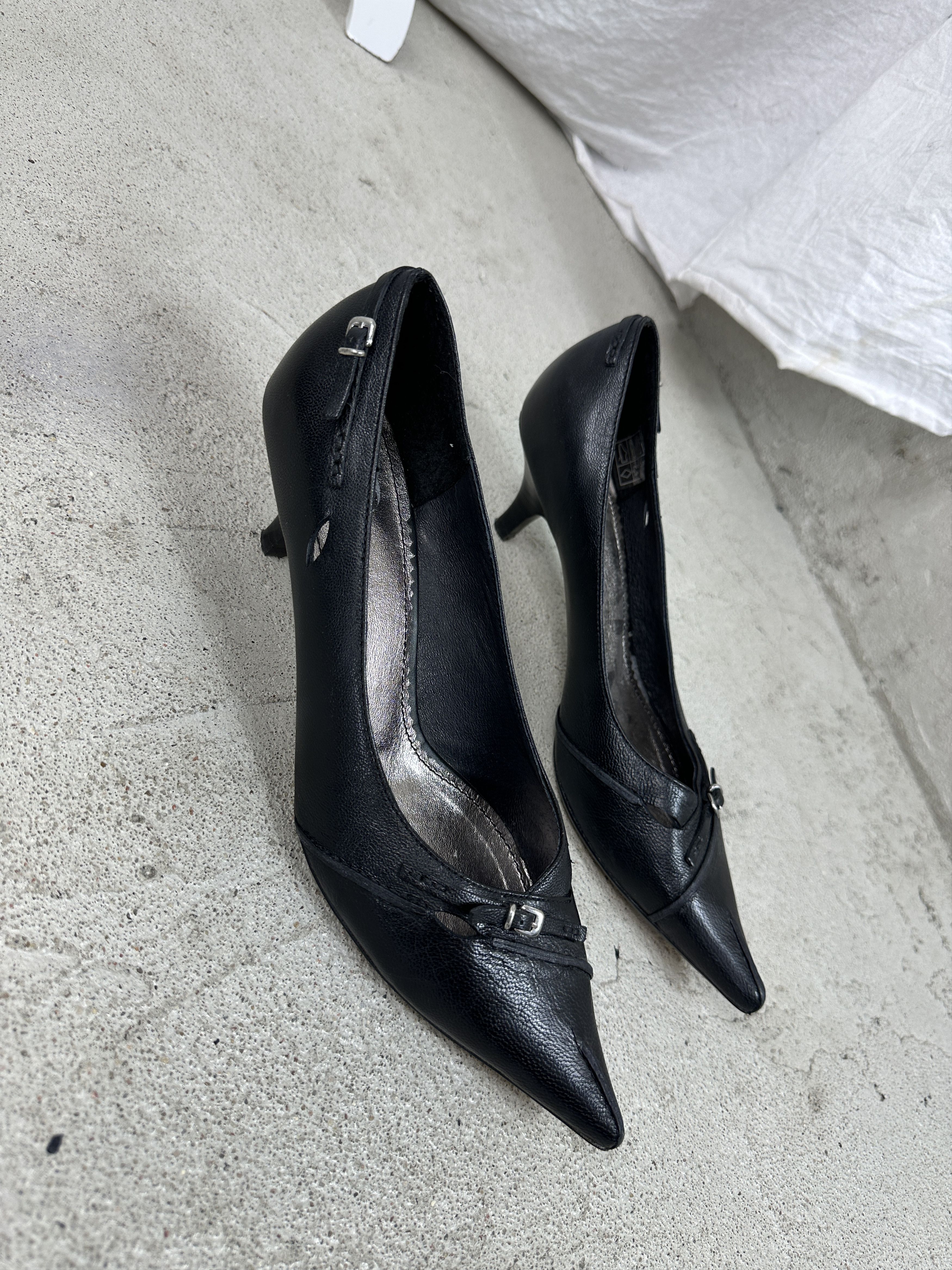 Vintage Vintage Avant Garde Opium Leather Y2K Buckled Heels Size US 10 / IT 40 - 1 Thumbnail