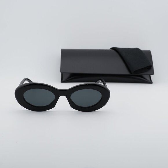 Saint Laurent Paris Saint Laurent SL 594 008 Sunglasses Black Oval Frame, Black Size ONE SIZE - 10 Thumbnail