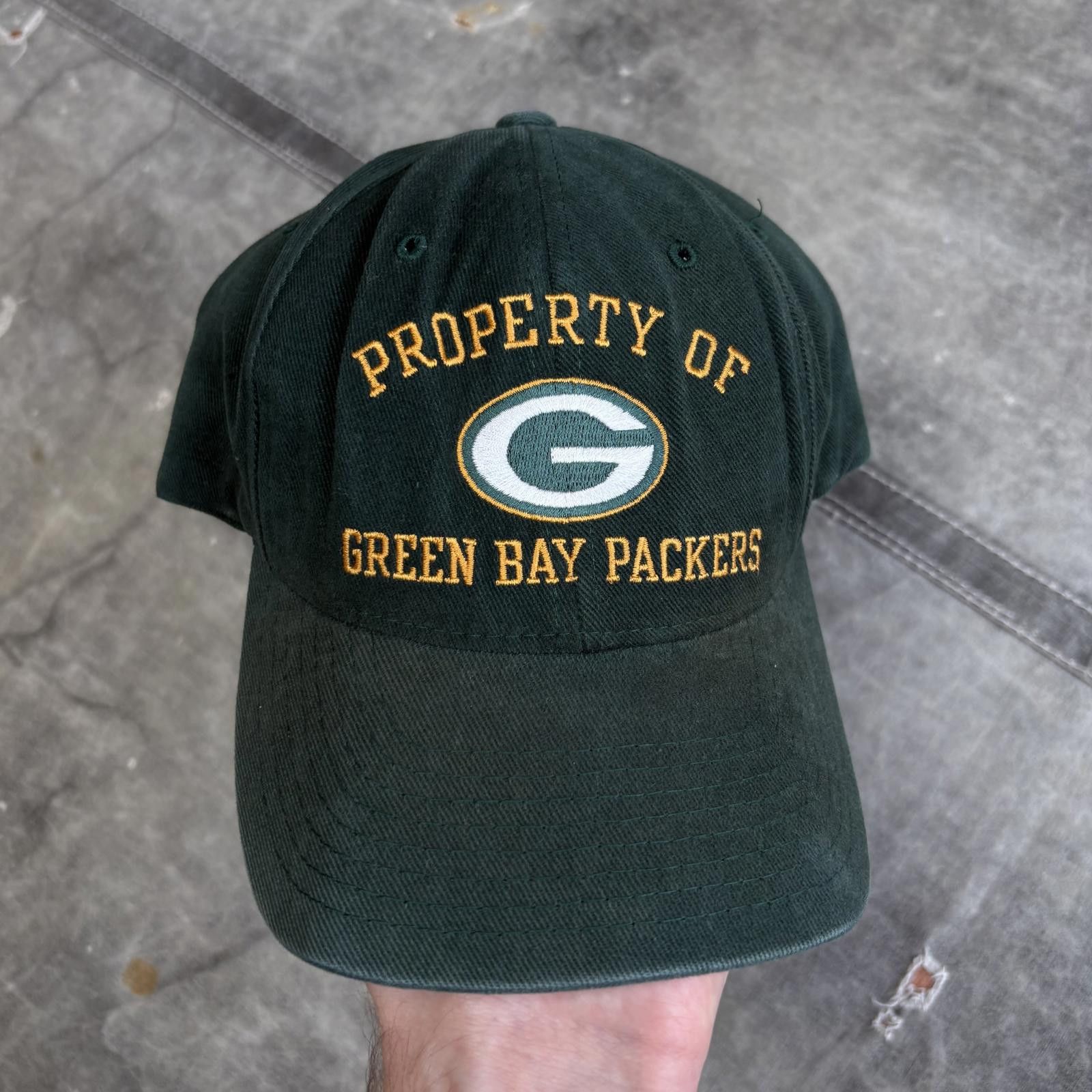 Champion Vintage 90s Champion Green Bay Packers Faded SnapBack Hat Size ONE SIZE - 1 Thumbnail