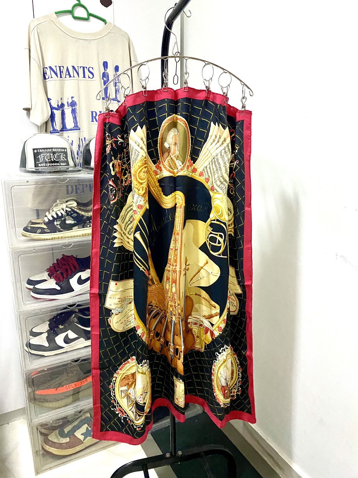 Hermes Rare Hermes Carre 90 "Wolfgang Amadeus Mozart" Silk Scarf Size ONE SIZE - 2 Thumbnail