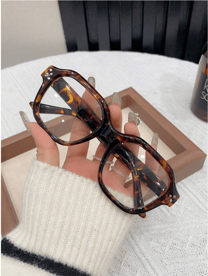 The Unbranded Brand Women's glasses with a stylish polygonal frame Size ONE SIZE - 1 Thumbnail