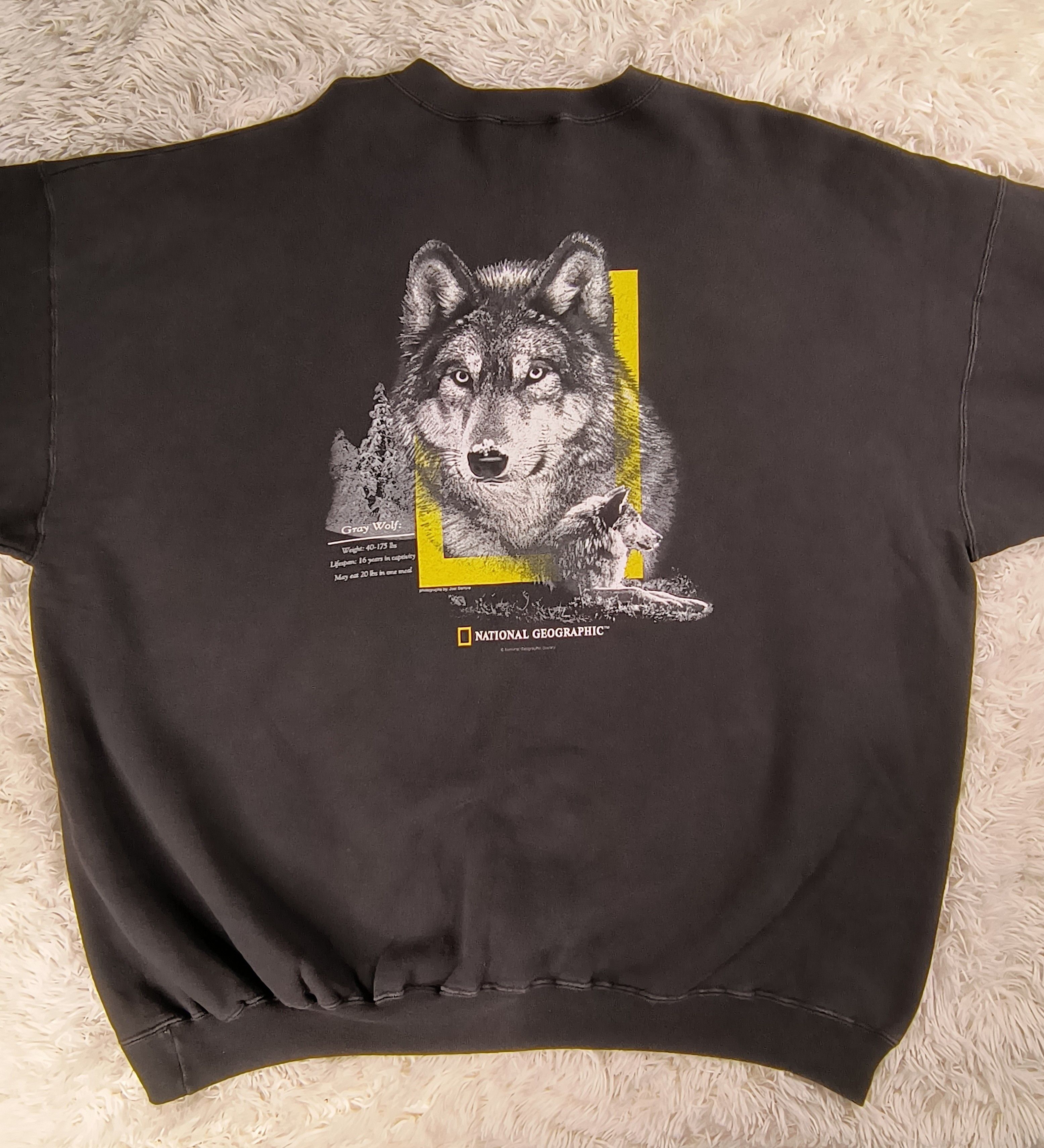 Vintage Vintage National Geographic gray wolf crewneck sweatshirt Size US XXL / EU 58 / 5 - 6 Thumbnail