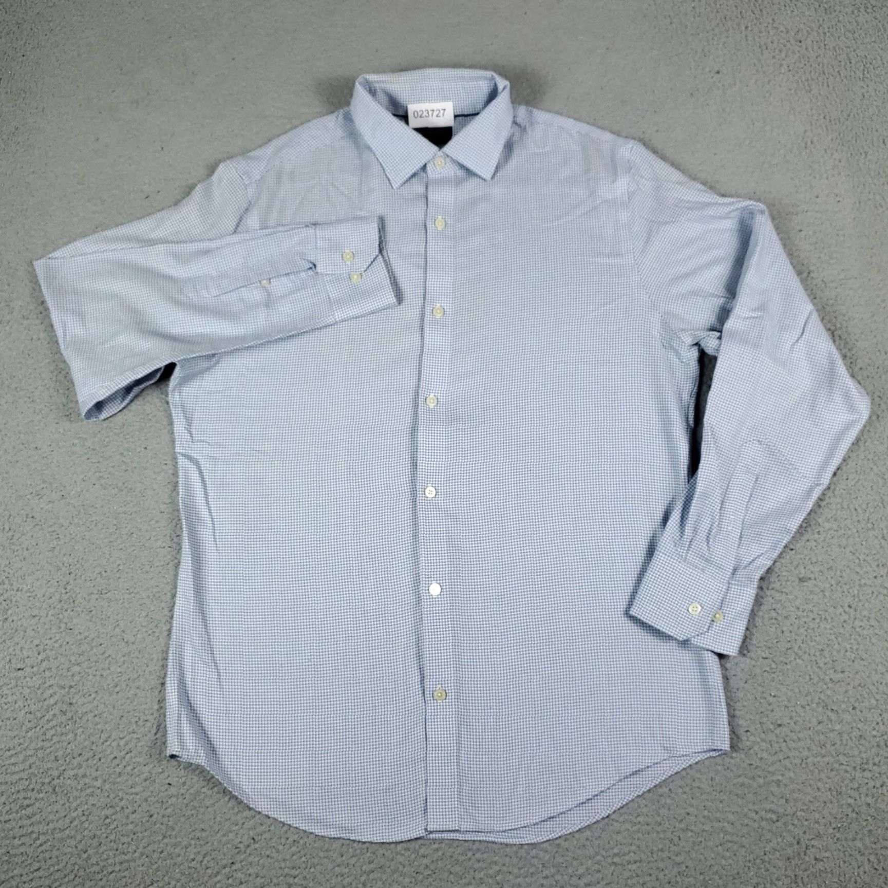 Banana Republic Banana Republic Shirt Men Medium 15.5 Blue Button-Up Long Sleeve Casual Workwear Modern Preppy Mens Size US M / EU 48-50 / 2 - 2 Thumbnail
