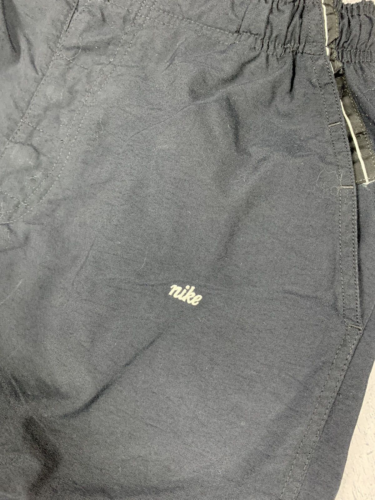 Nike Hype Iconic Vintage Nike Swoosh Nylon Parachute Pants M size Size US 30 / EU 46 - 4 Thumbnail