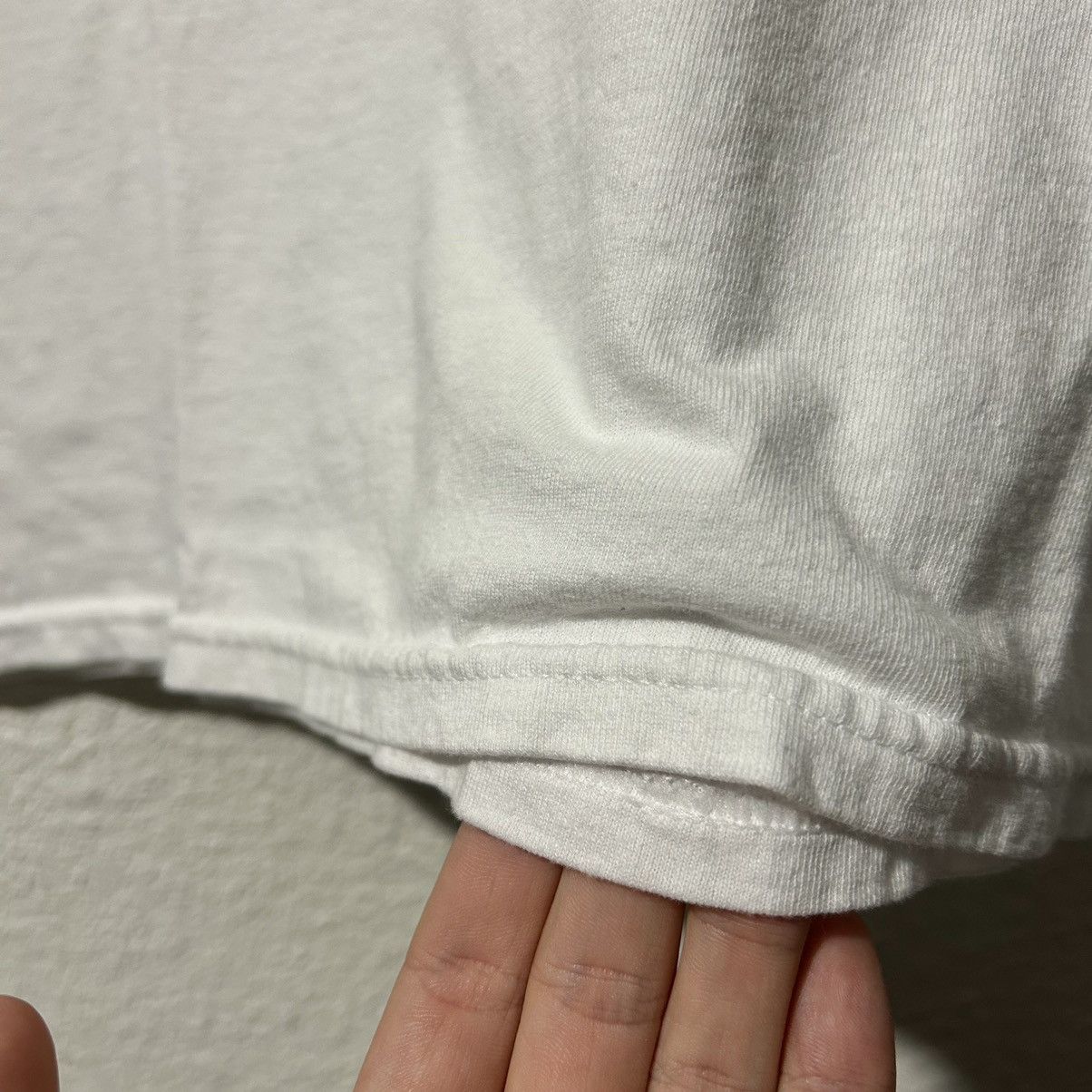 Gildan × Vintage Vintage Italy Gildan White T-Shirt Men’s Medium Size US M / EU 48-50 / 2 - 2 Thumbnail
