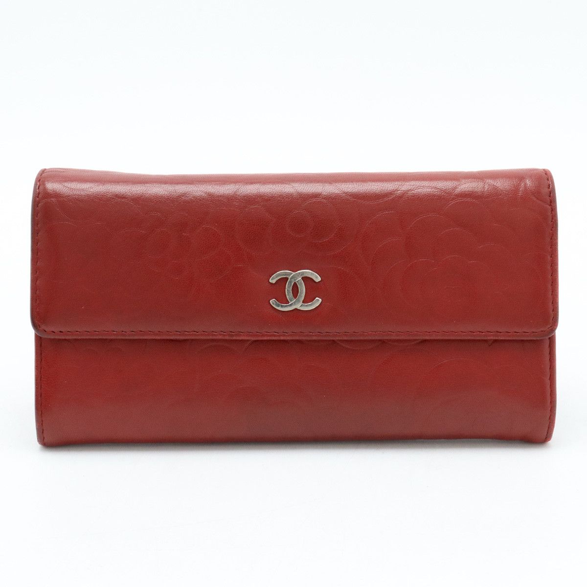 Chanel Chanel Chanel Lambskin Camellia Embossed Long Wallet A82283 Leather Long Wallet A82283 in Very Good Condition Size ONE SIZE - 1 Thumbnail
