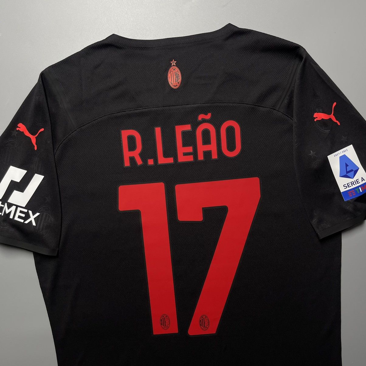 Puma AC MILAN PUMA 2021/2022 SOCCER THIRD JERSEY #17 RAFAEL LEAO Size US L / EU 52-54 / 3 - 10 Thumbnail