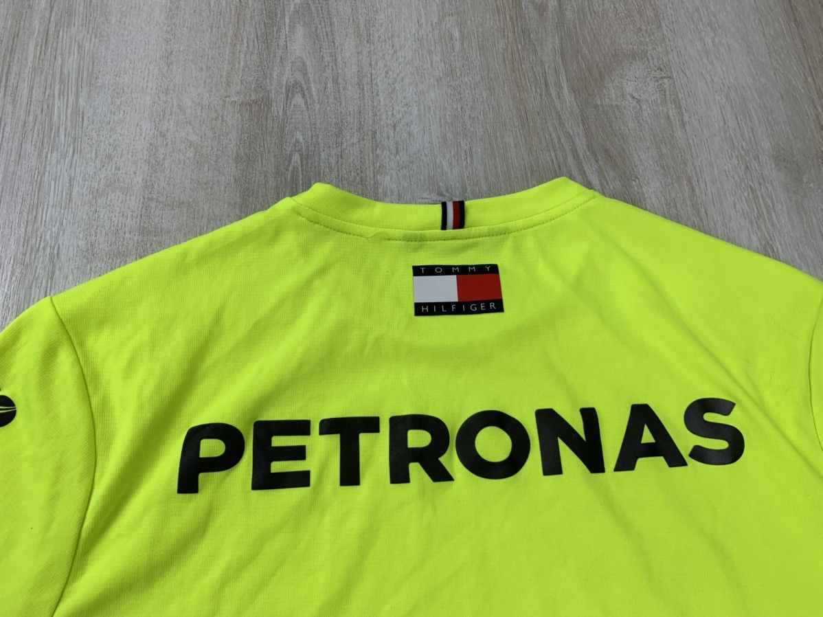 Tommy Hilfiger Mens t shirt Tommy Hilfiger AMG Petronas Formula1 Size S Size US S / EU 44-46 / 1 - 15 Thumbnail