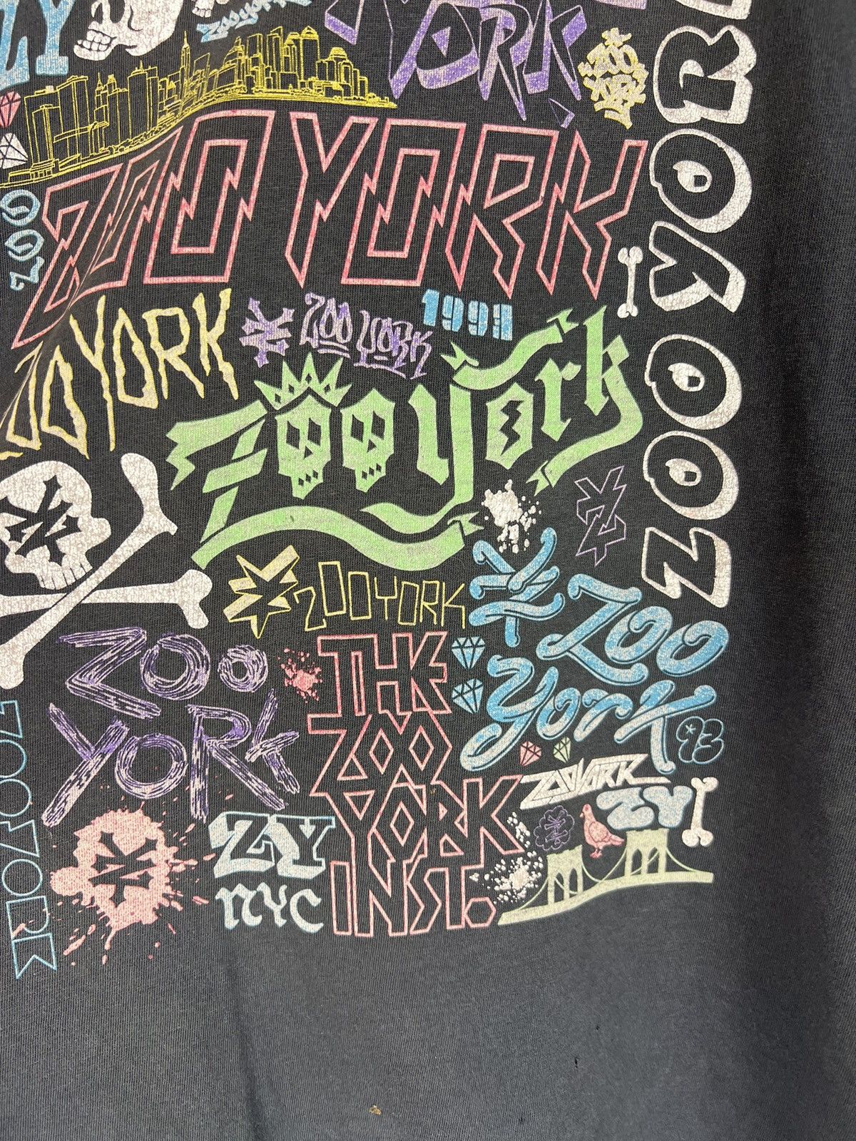 Zoo York Vintage Zoo York Y2K Skull T-Shirt Distressed Tee Size US M / EU 48-50 / 2 - 3 Thumbnail