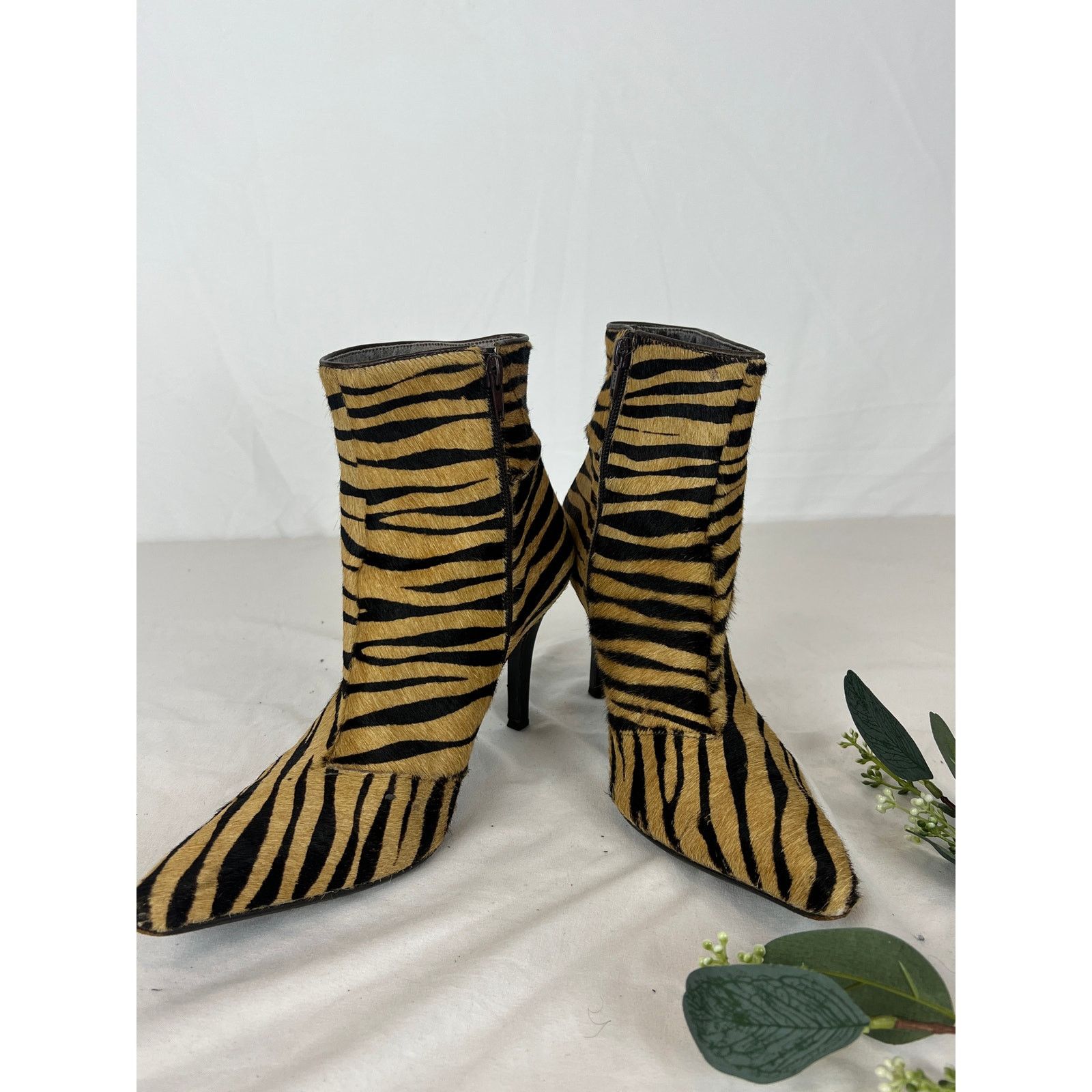 ANTONIO MIRO Antonio Milano Women’s Zebra Print Pony Hair Ankle Boots Size US 8.5 / IT 38.5 - 2 Thumbnail