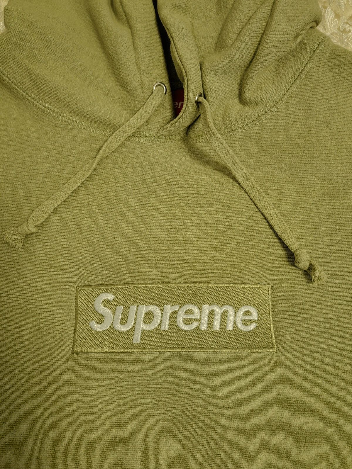 Supreme Supreme 16fw saga box logo hood sweatshirts Size US L / EU 52-54 / 3 - 2 Thumbnail