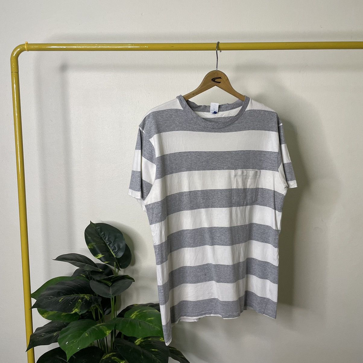 Velva Sheen × Vintage Vintage 1980s Velva Sheen Stripes Tee Made in USA Size US L / EU 52-54 / 3 - 1 Thumbnail