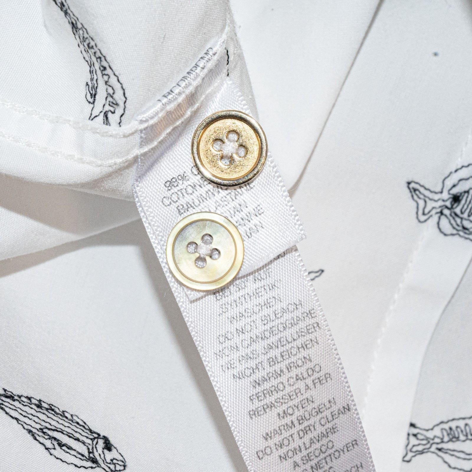 Paul Smith Paul Smith Large White fish Embroidered Button up Shirt Size US L / EU 52-54 / 3 - 8 Thumbnail
