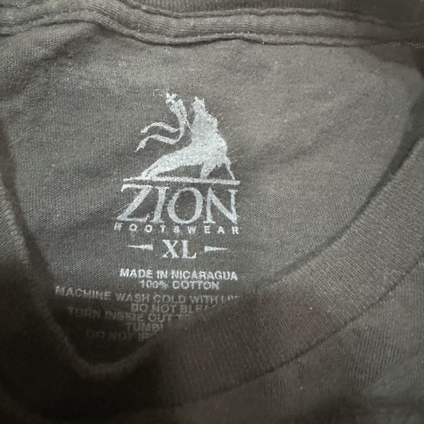 Vintage VINTAGE Bob Marley Legend T Shirt Mens Large Black Zion Size US L / EU 52-54 / 3 - 4 Thumbnail
