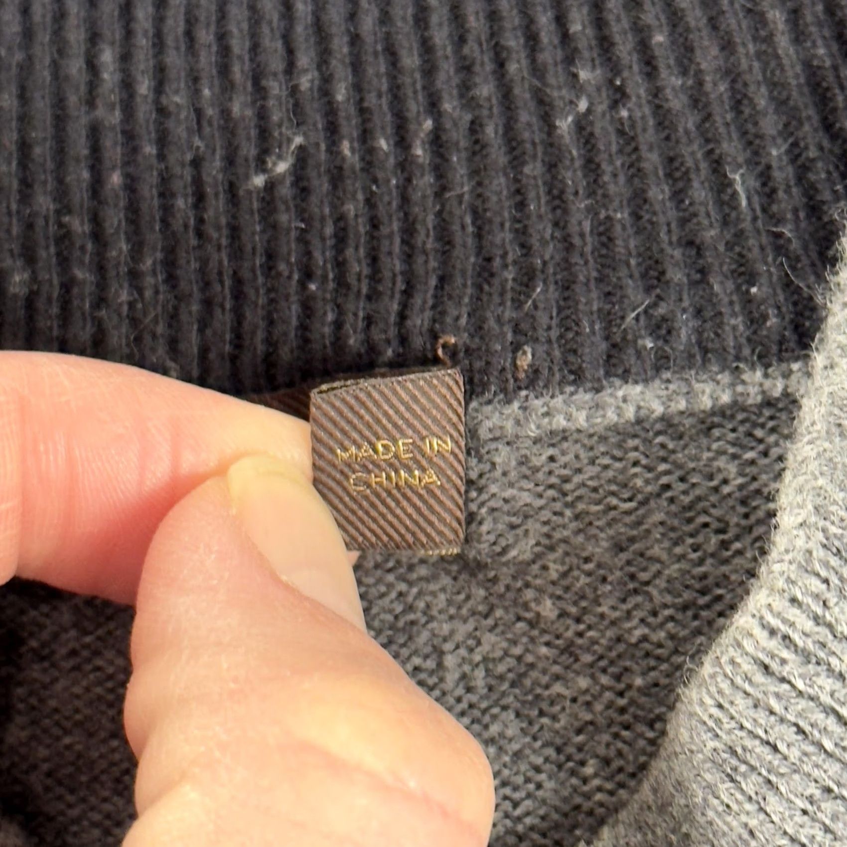 Vintage J Hilburn Sweater Mens XXL Gray Half Zip Cashmere Blend Mock Neck Pullover - Premium Quality & Size - Sale Size US XXL / EU 58 / 5 - 3 Thumbnail