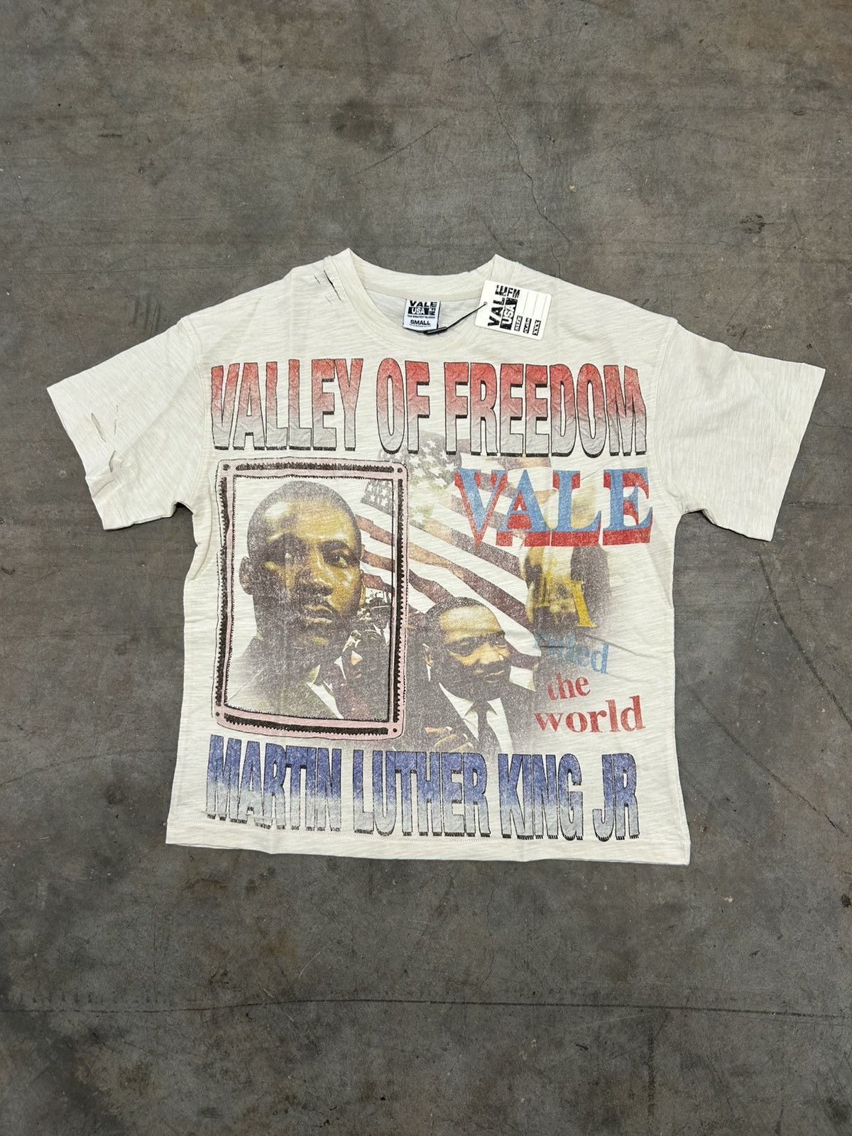 Vale Lives Valley Forever Cream Freedom MLK Tee Medium New